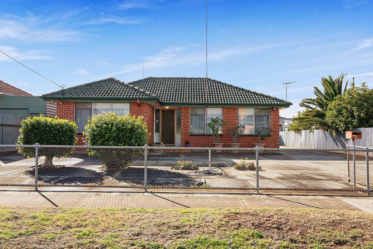 36 Shandon Avenue, Seaton, SA 5023