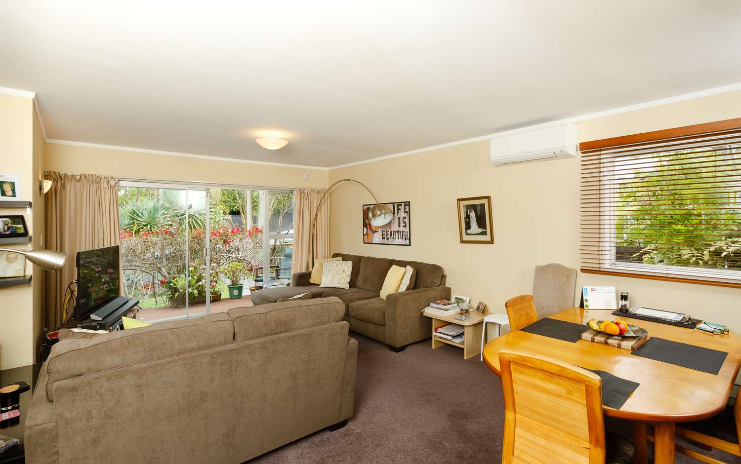 3/24 Walford Avenue, Point Chevalier, Auckland City Real Estate Ray