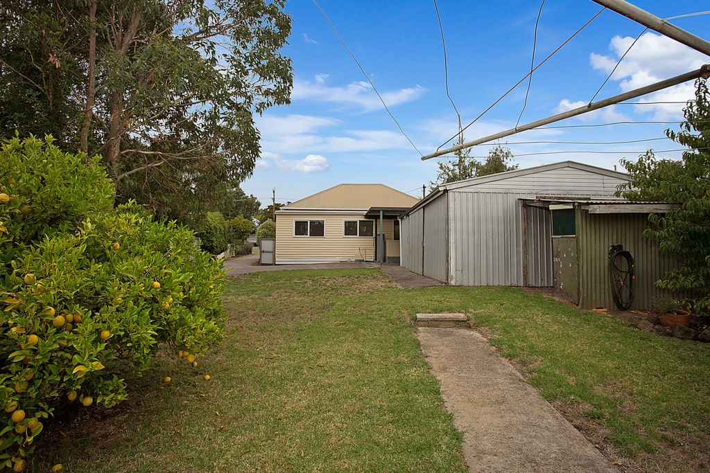 100 Baynes Street, Terang, VIC 3264