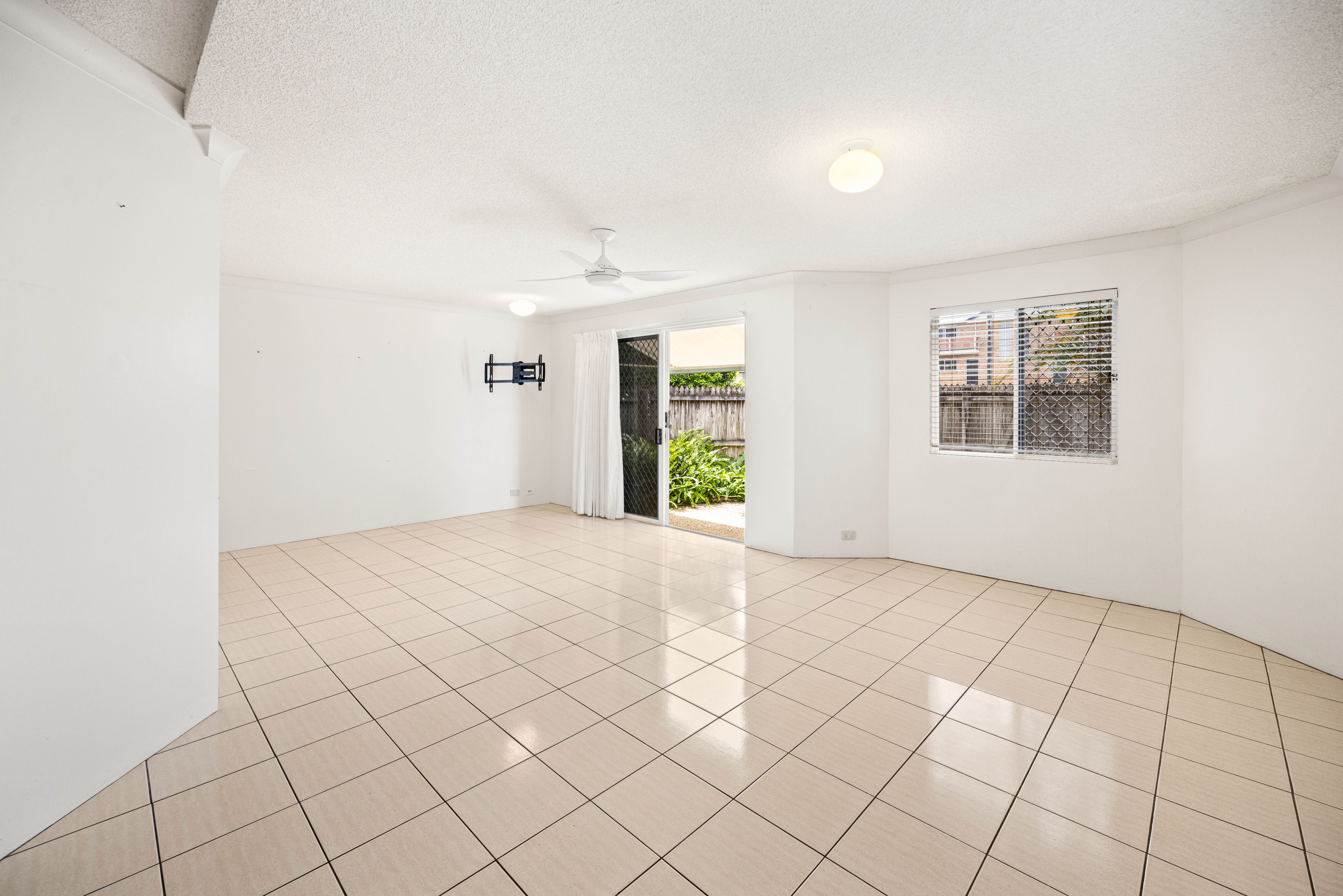 2/51-53 Beach Parade, Maroochydore, QLD 4558