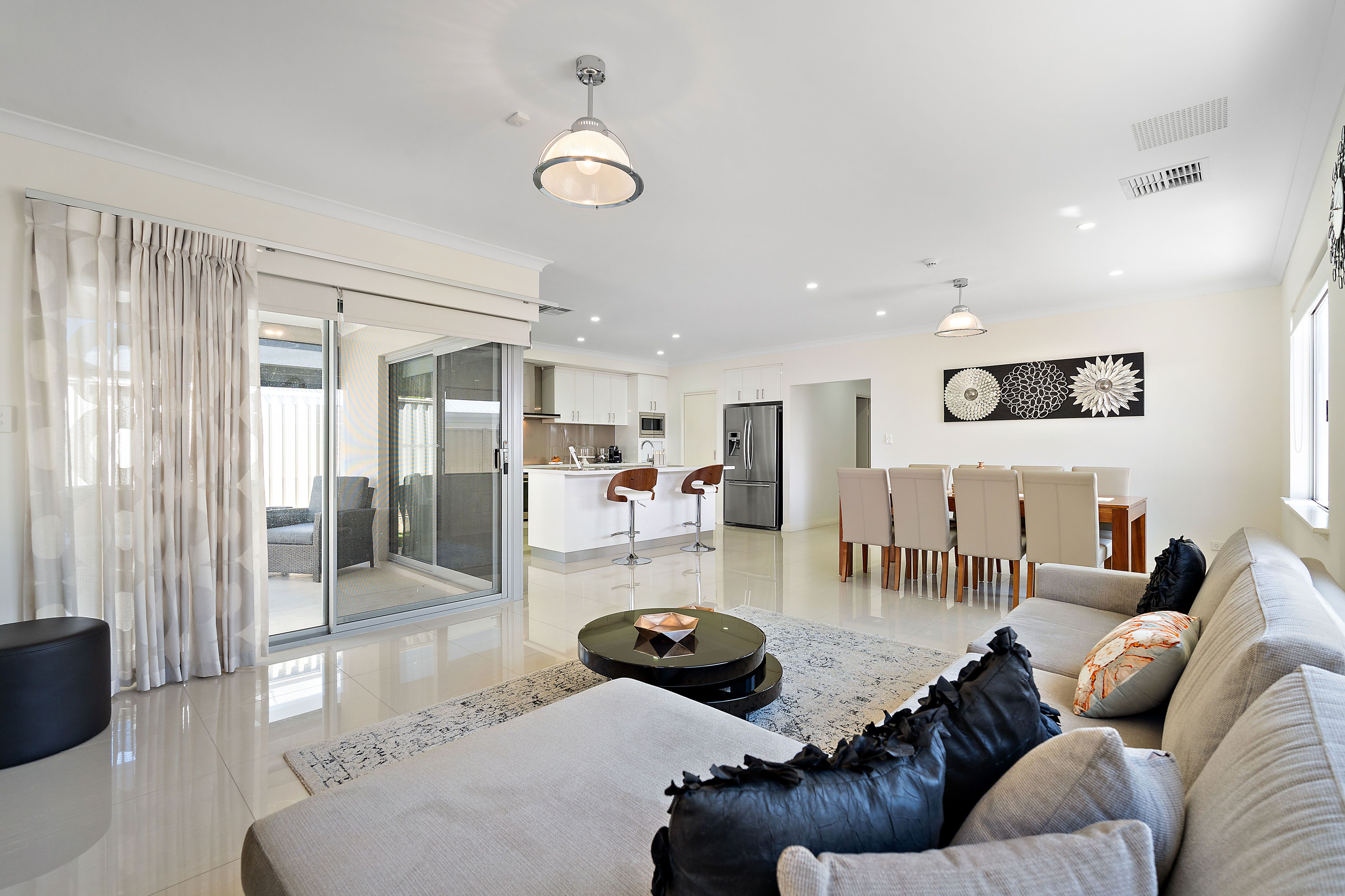 18 Howell Vista, Beaconsfield, WA 6162