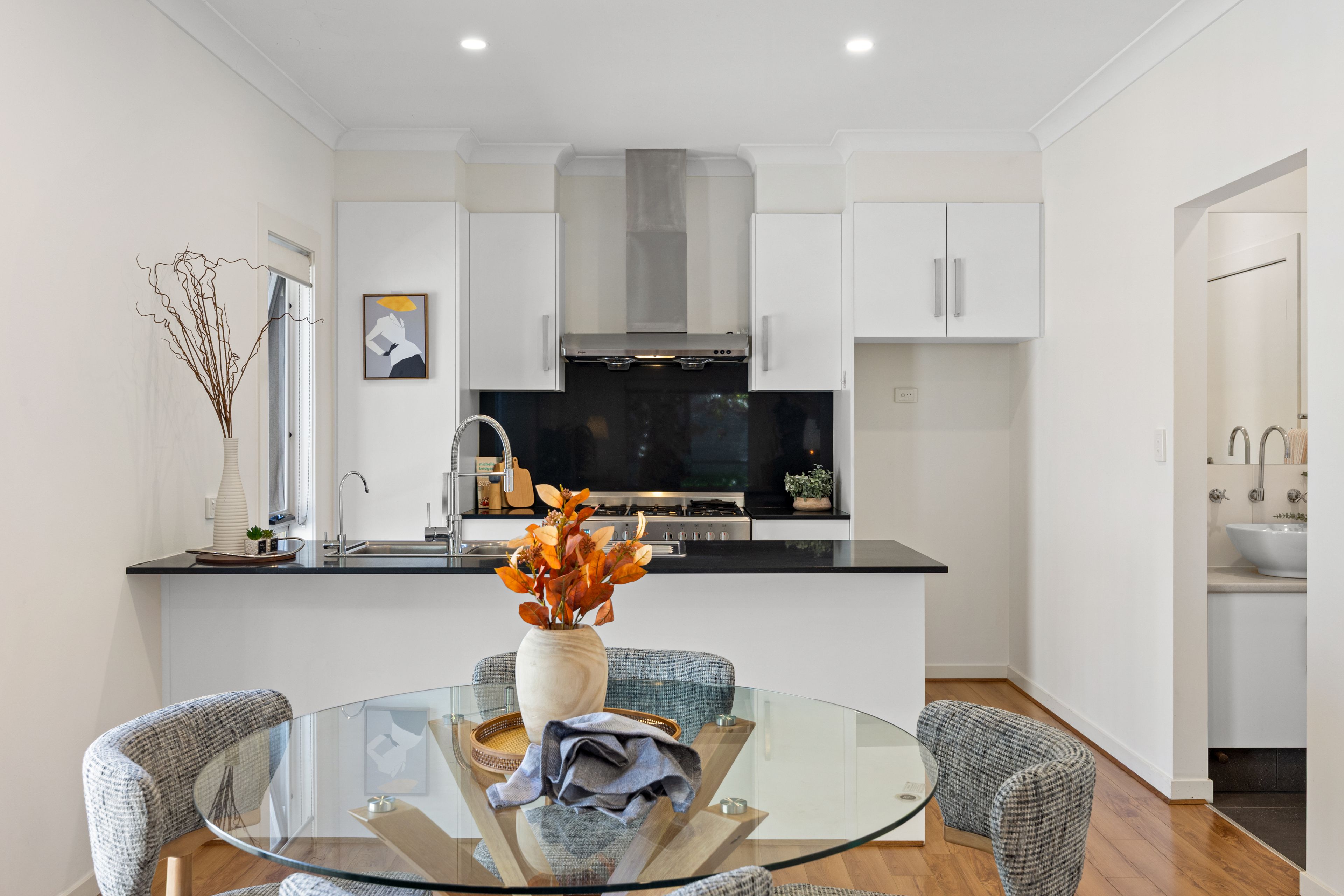 20E Chapel Street — photo 5 of 16
