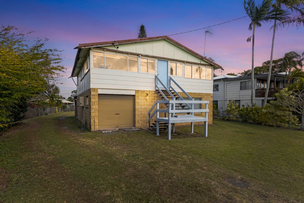153 Cypress Street, Urangan, QLD 4655