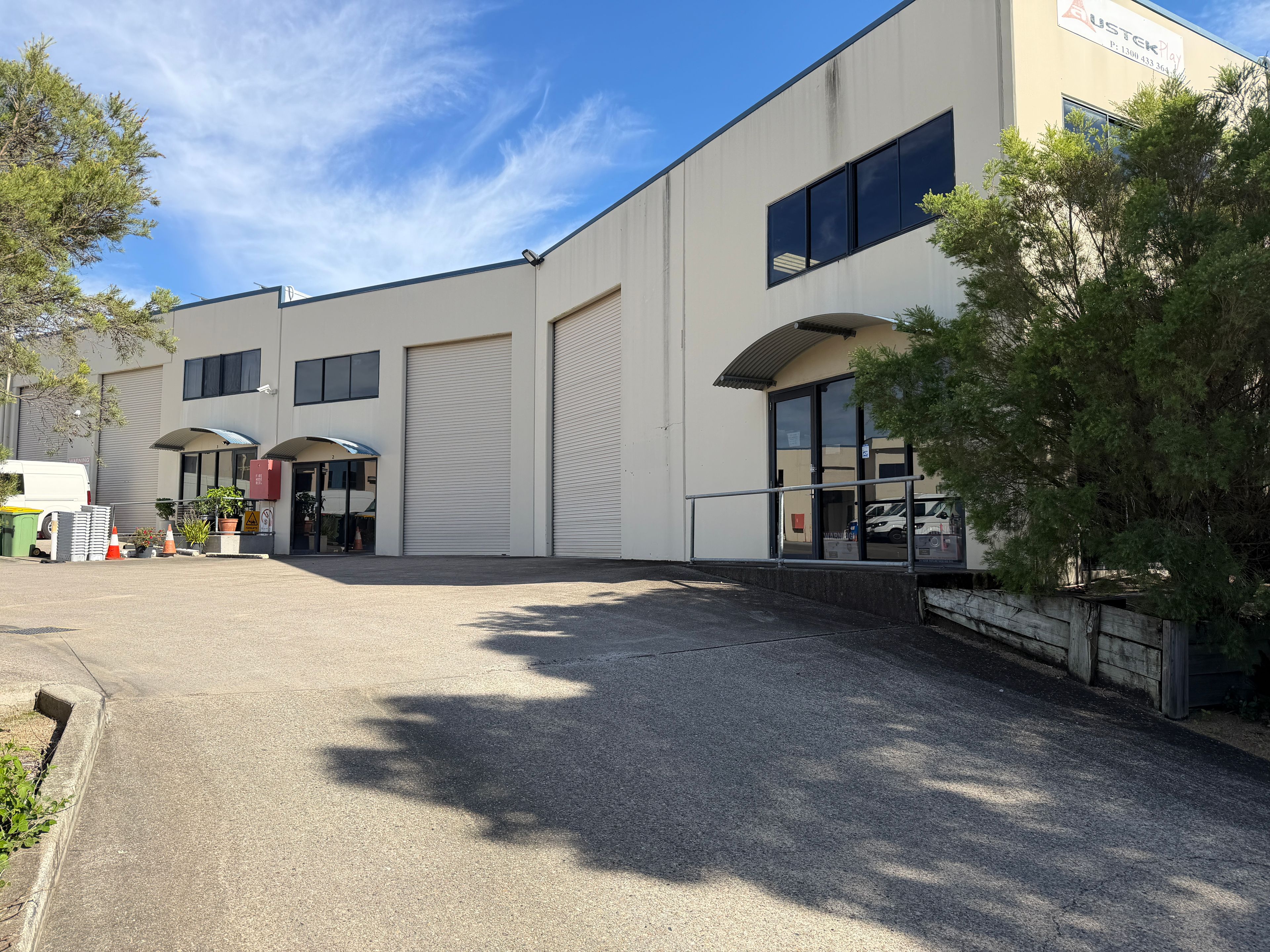 1/2 Industry Place, Capalaba, QLD 4157