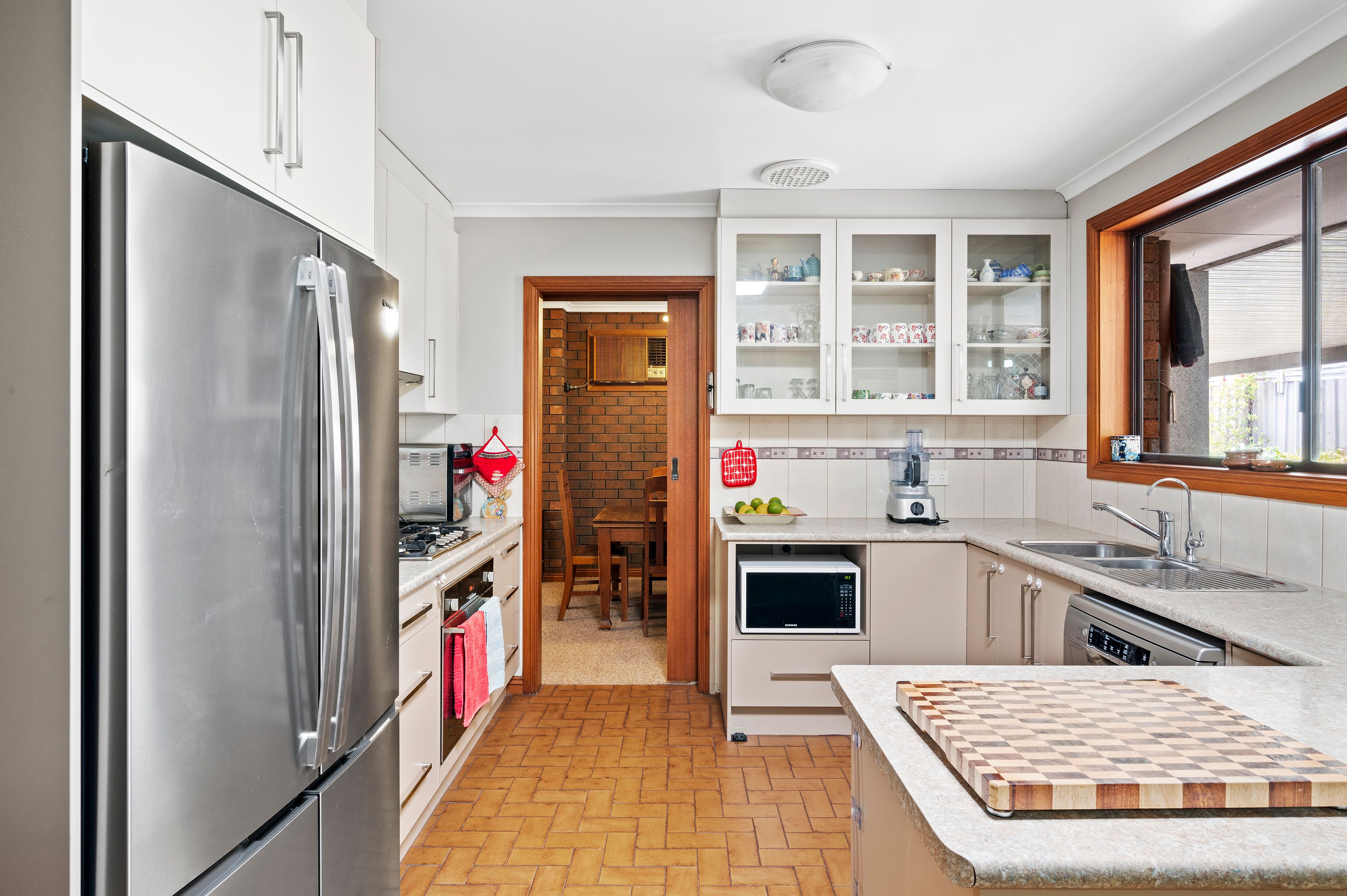 1 Swan Court, Modbury Heights, SA 5092