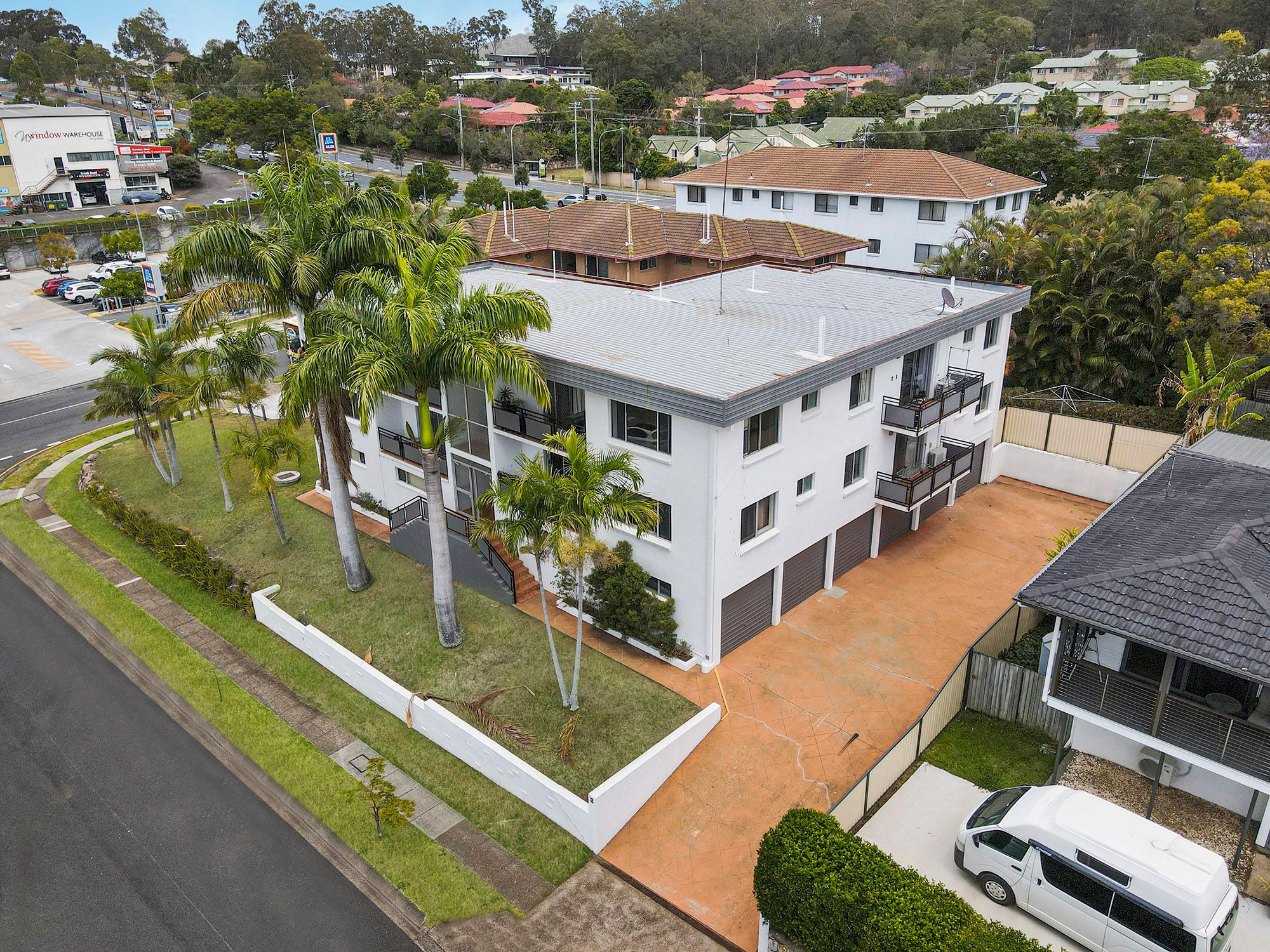 2/2 Honeysuckle Street, Mansfield, QLD 4122