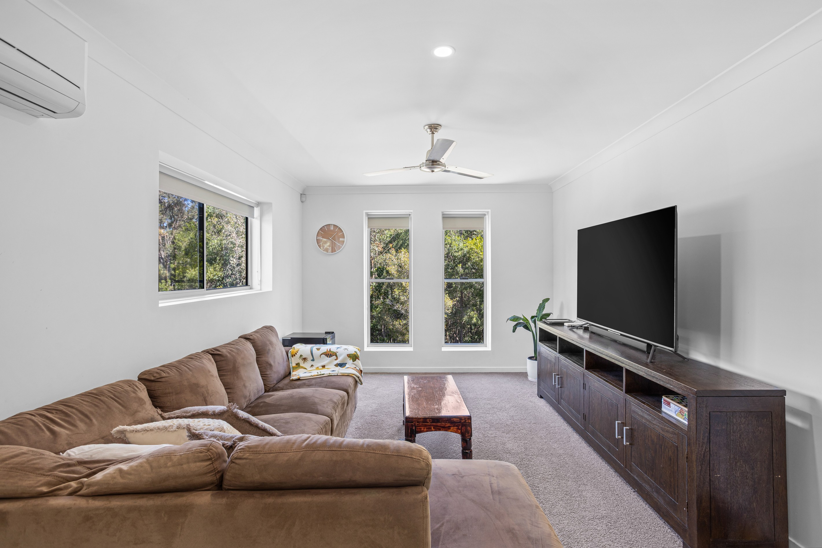 48 Diamantina Circuit, Pacific Pines, QLD 4211