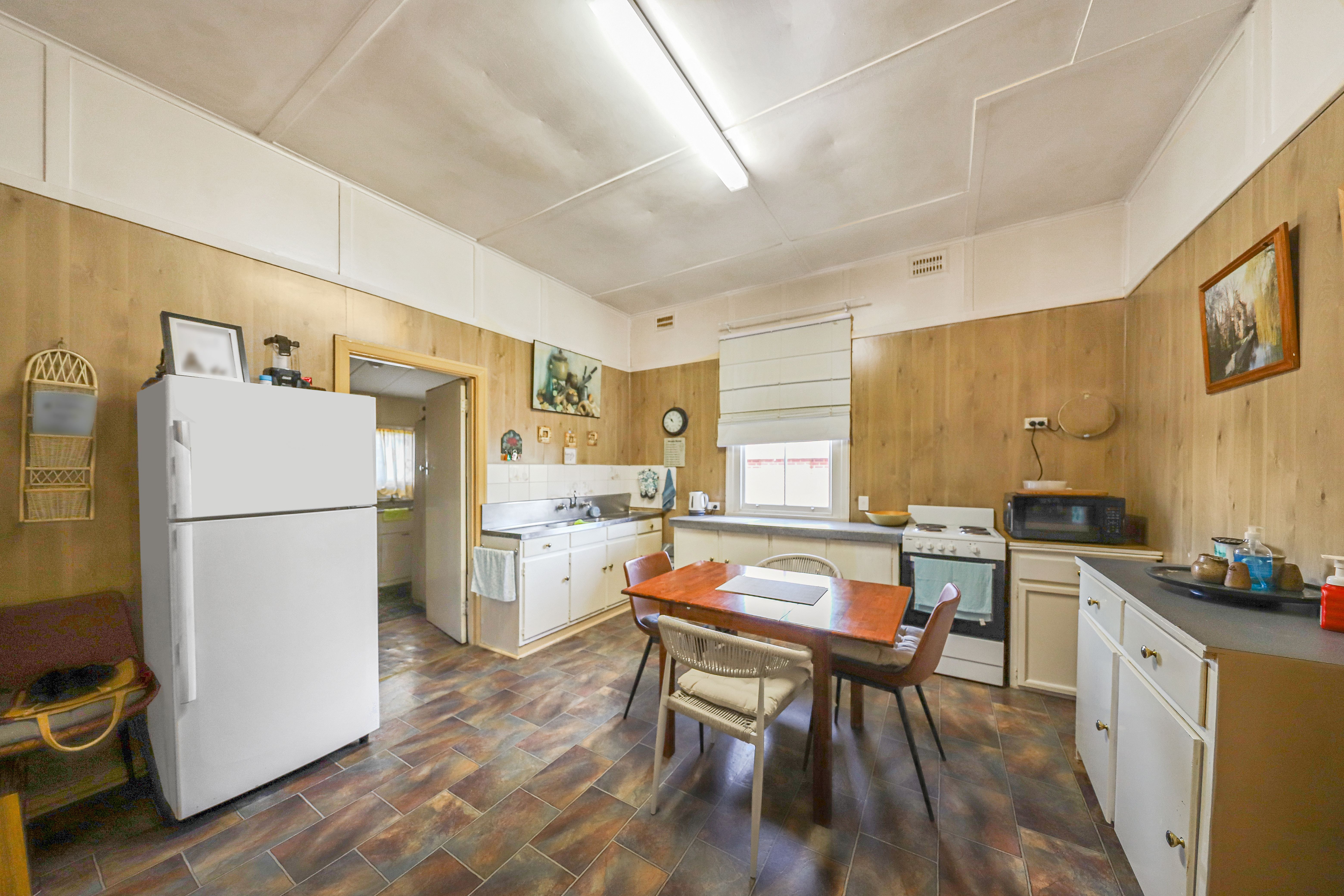 19 Birch Street — photo 3 of 11