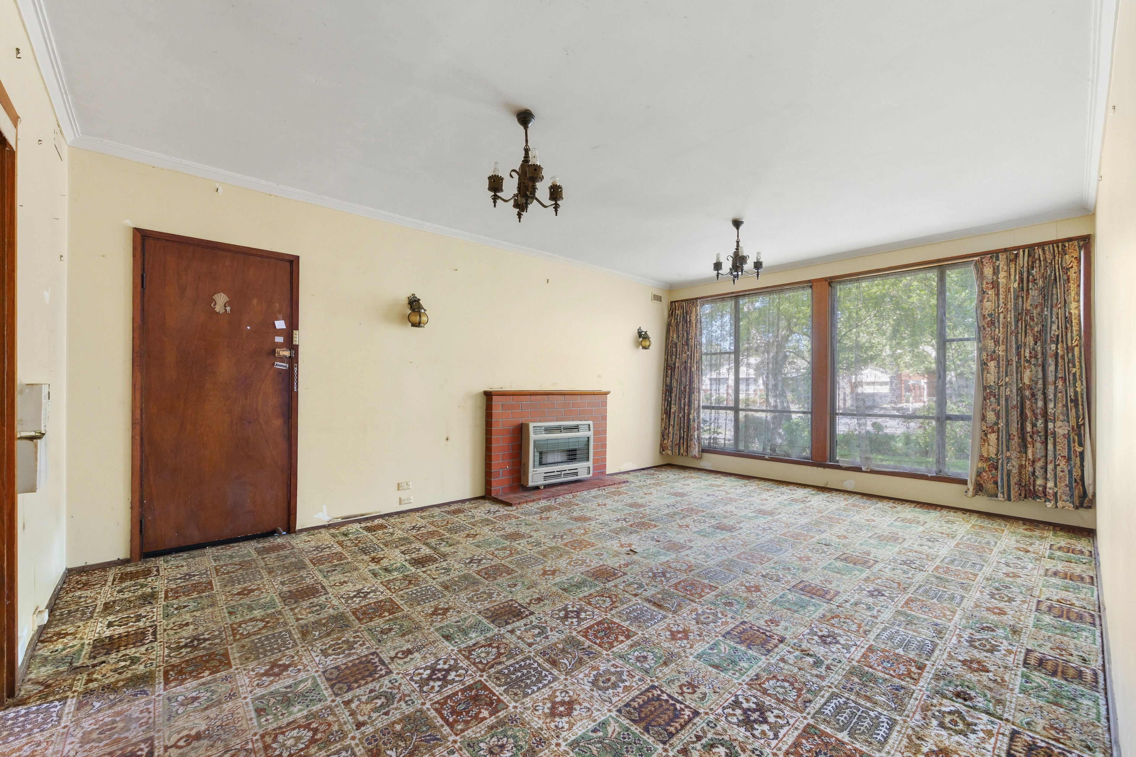 503 York Street — photo 4 of 14