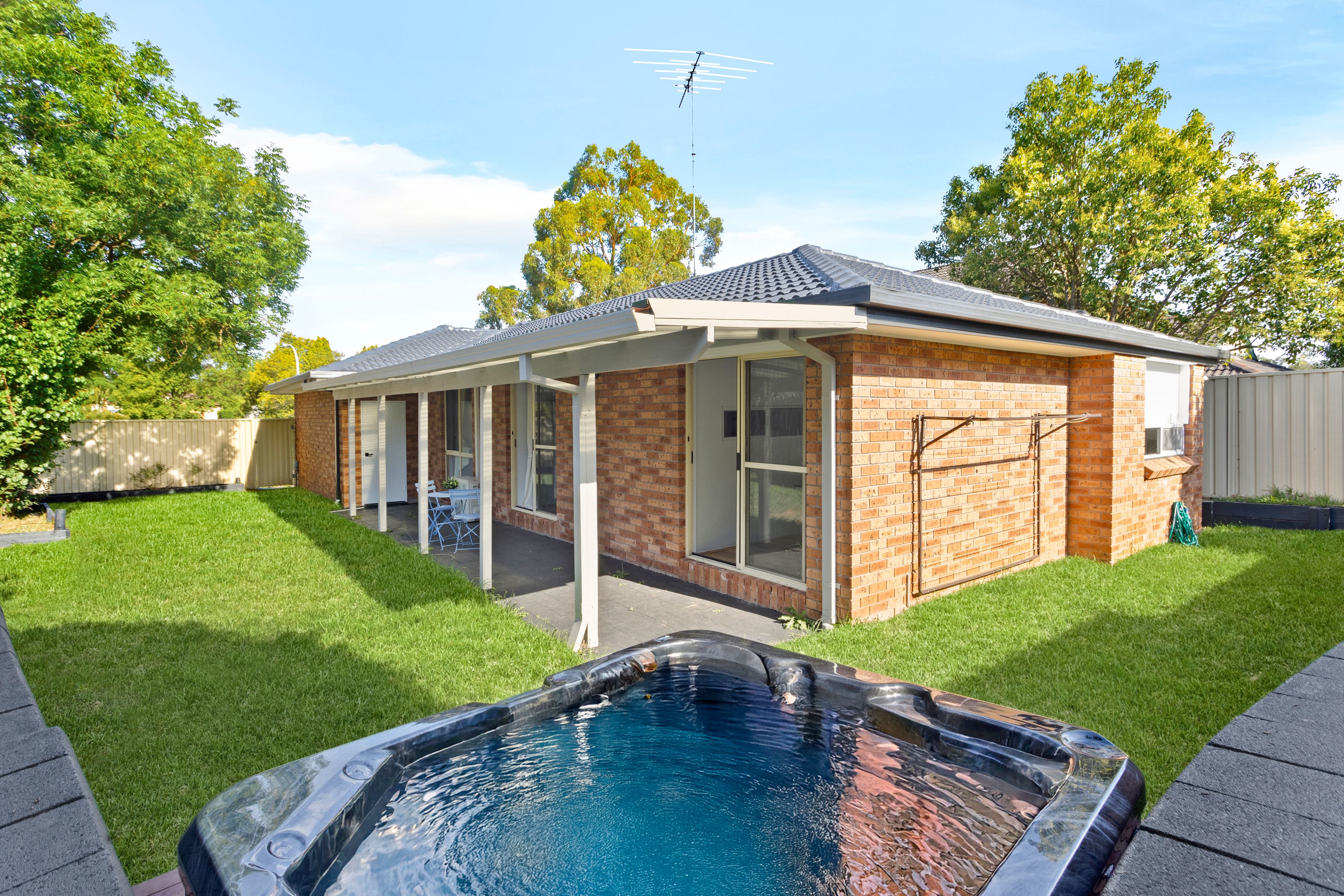 11 Aimee Street, Quakers Hill NSW 2763