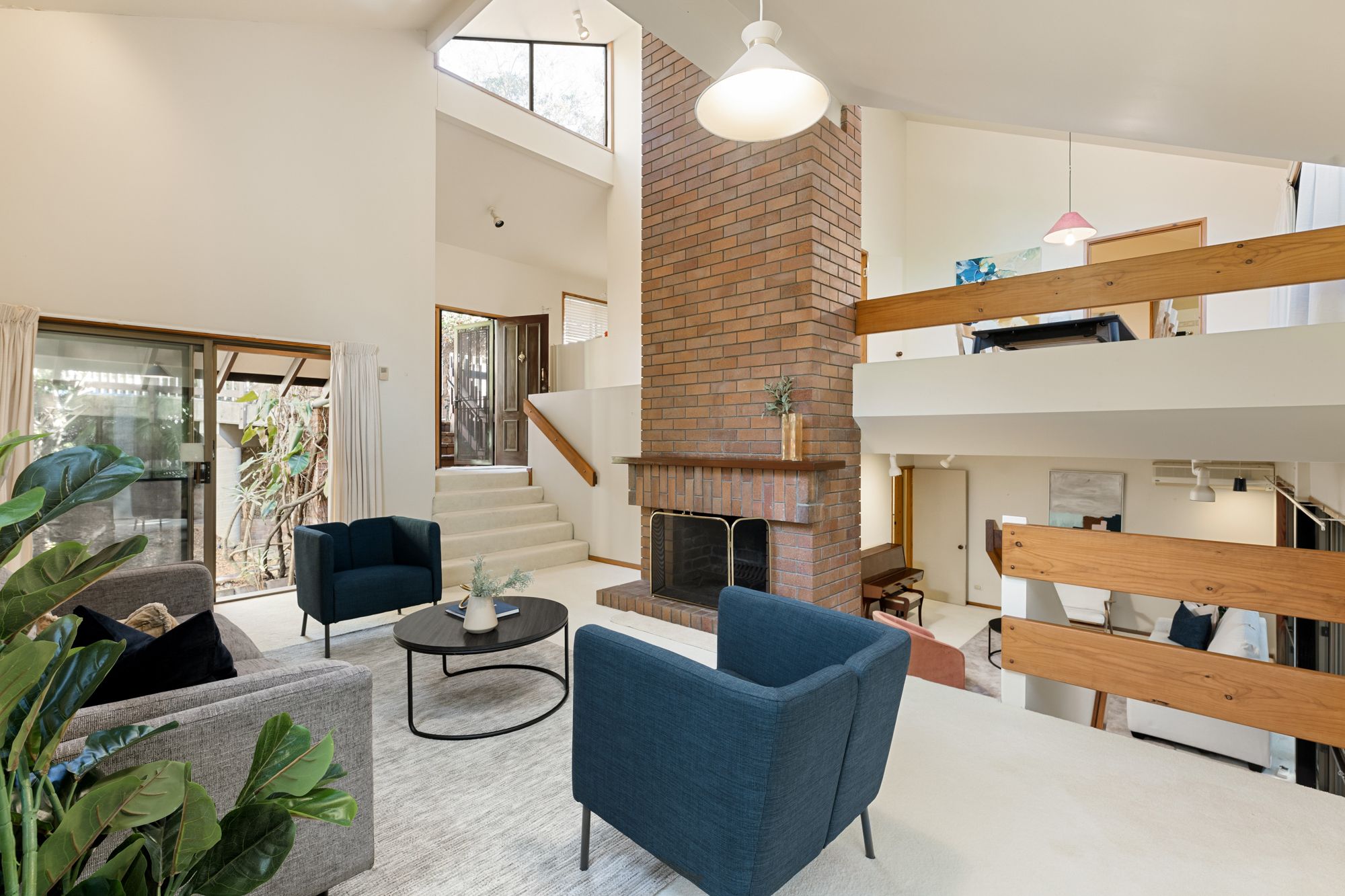 83 Hillsdon Road, Taringa QLD 4068