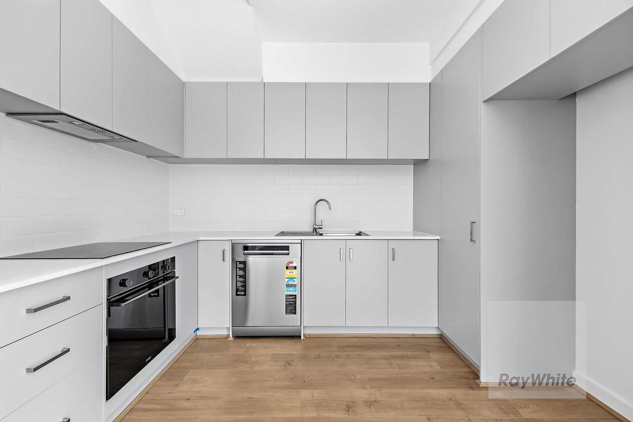 1/338 Station Road, St Albans, VIC 3021