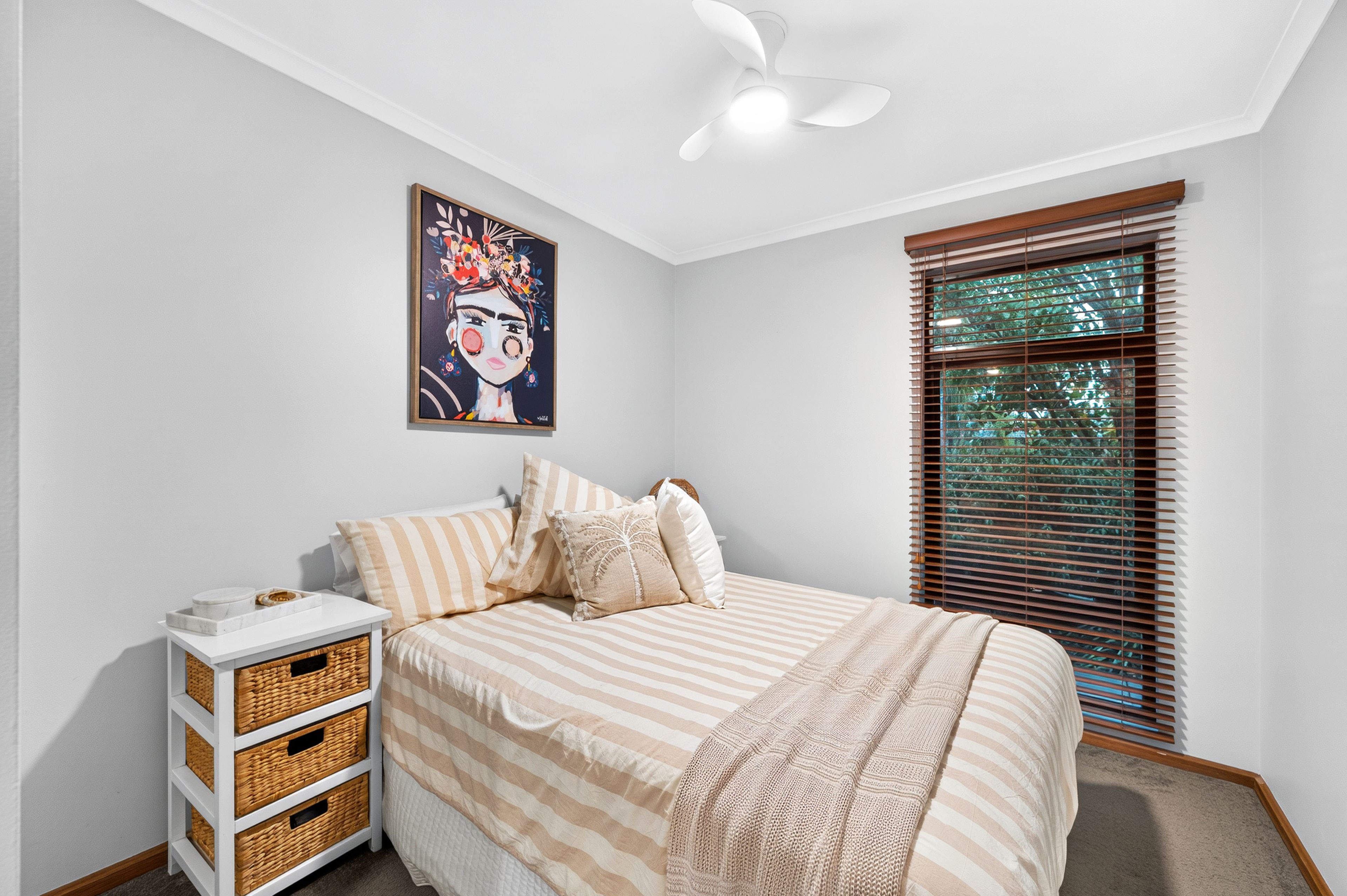 19 Mariners Crescent — photo 13 of 25