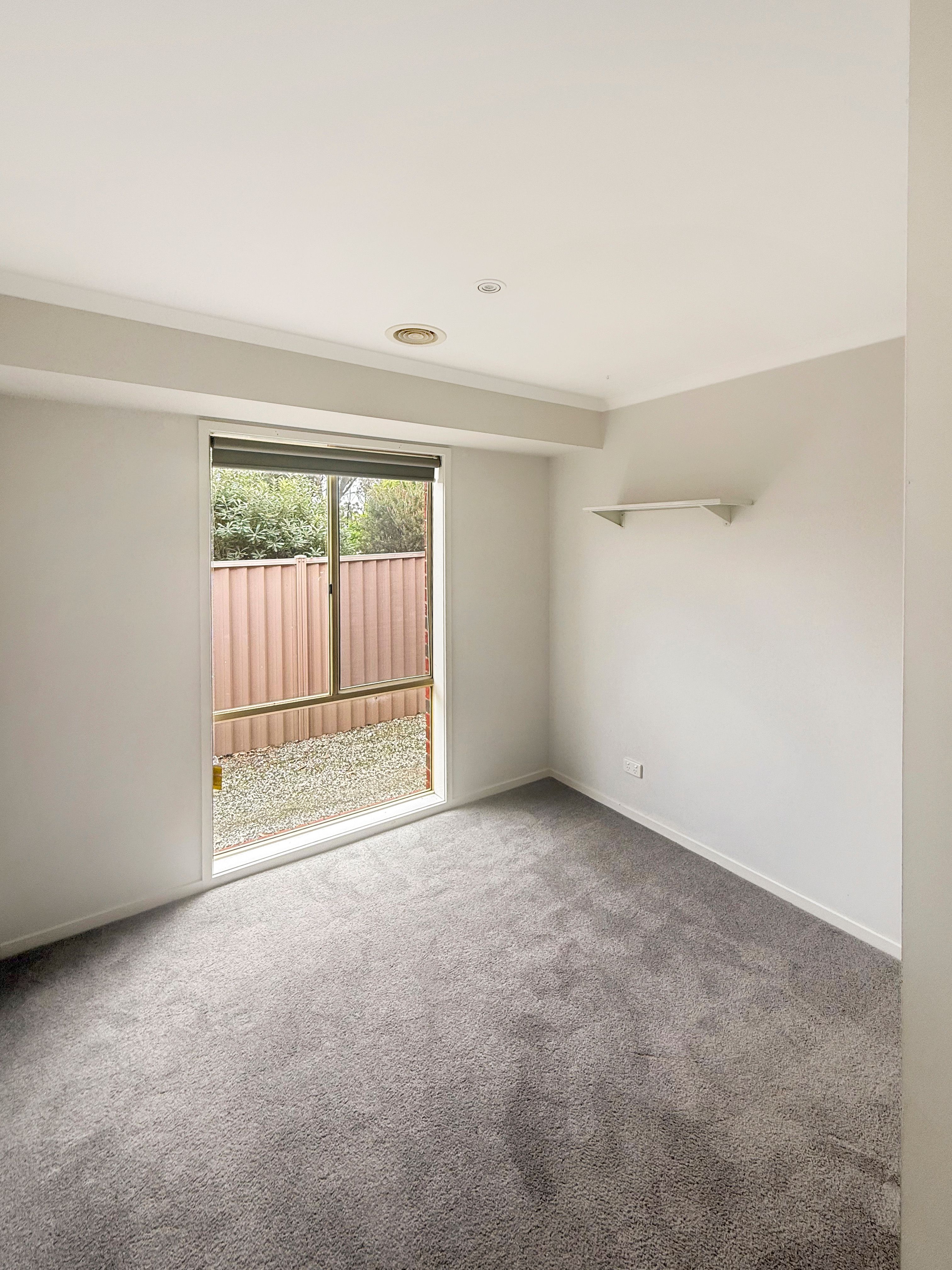16 Marengo Road — photo 10 of 10