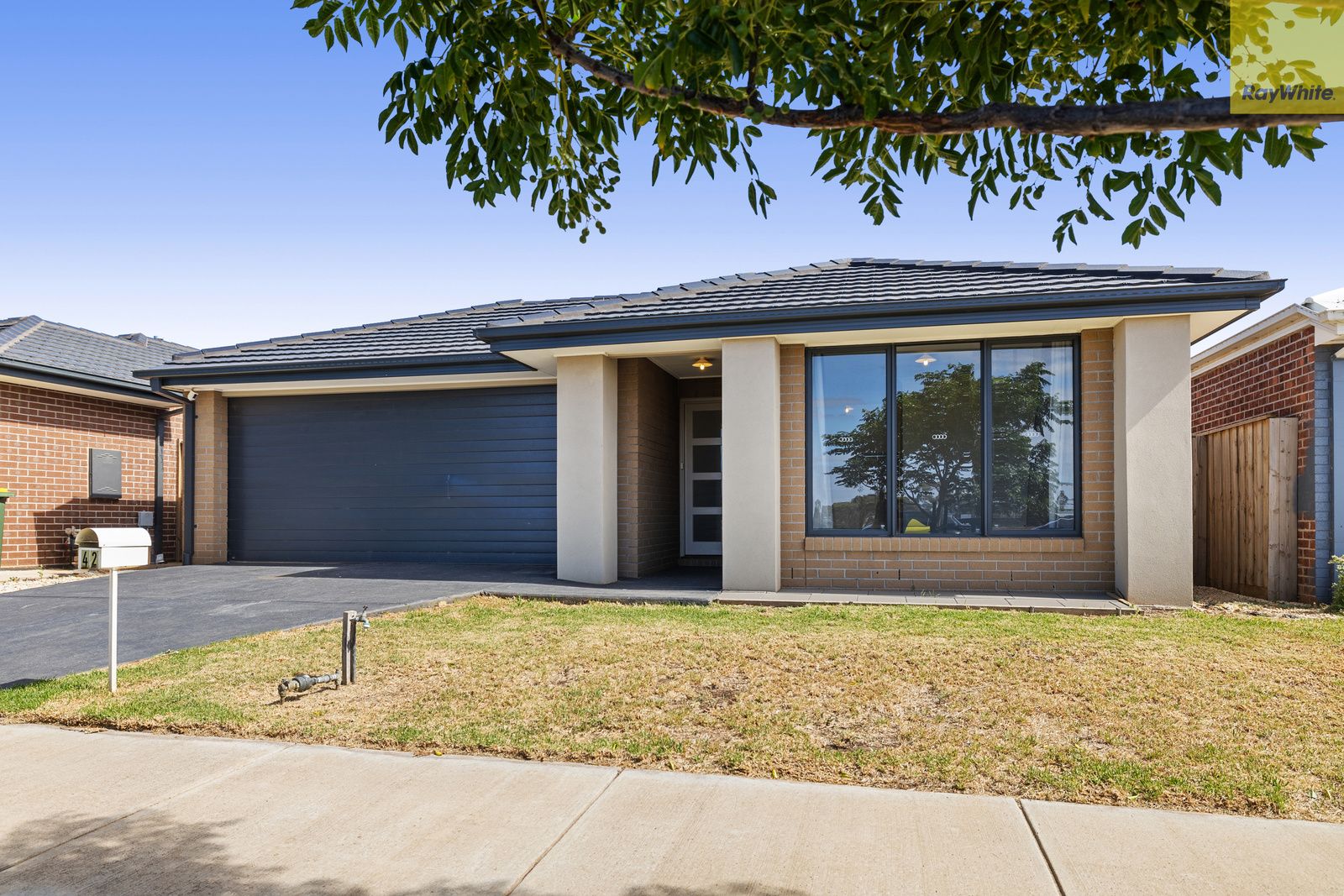 42 Cosgrove Drive, Maddingley VIC 3340