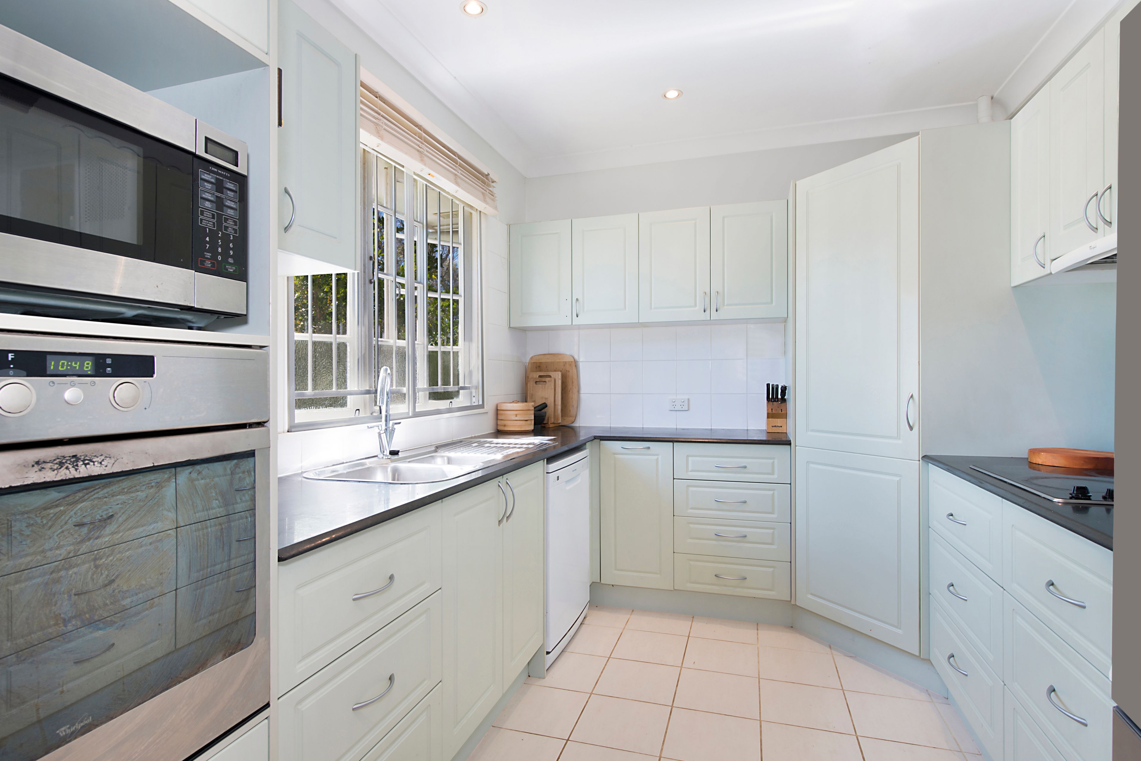 33 Booligal Street, Carina, QLD 4152