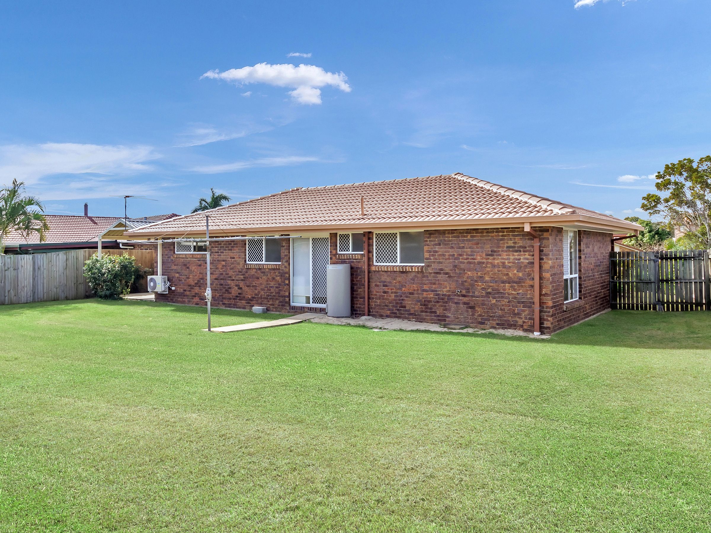 10 Allira Crescent, Carseldine, QLD 4034