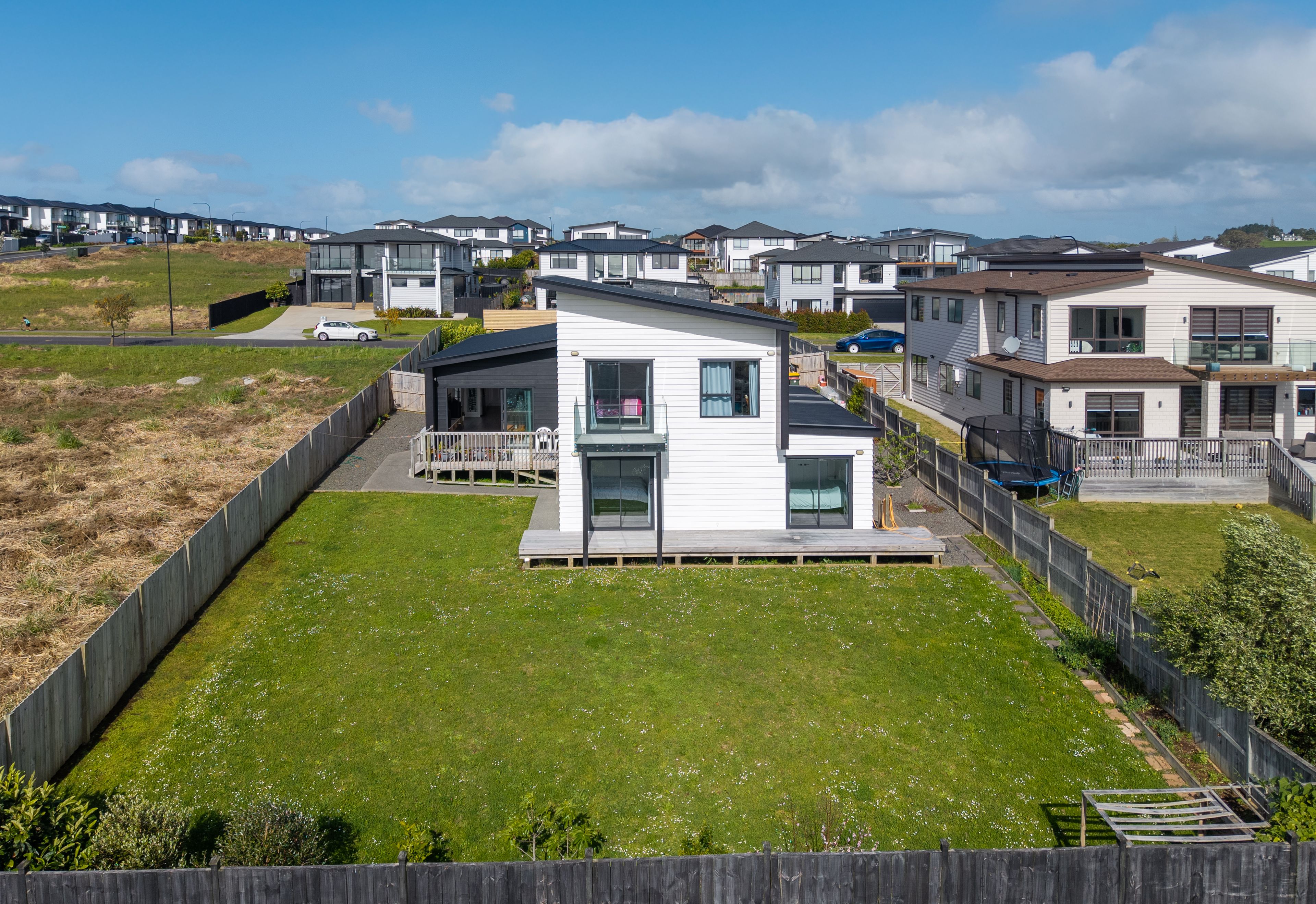 11 Whawhaki Road, Beachlands, Manukau City