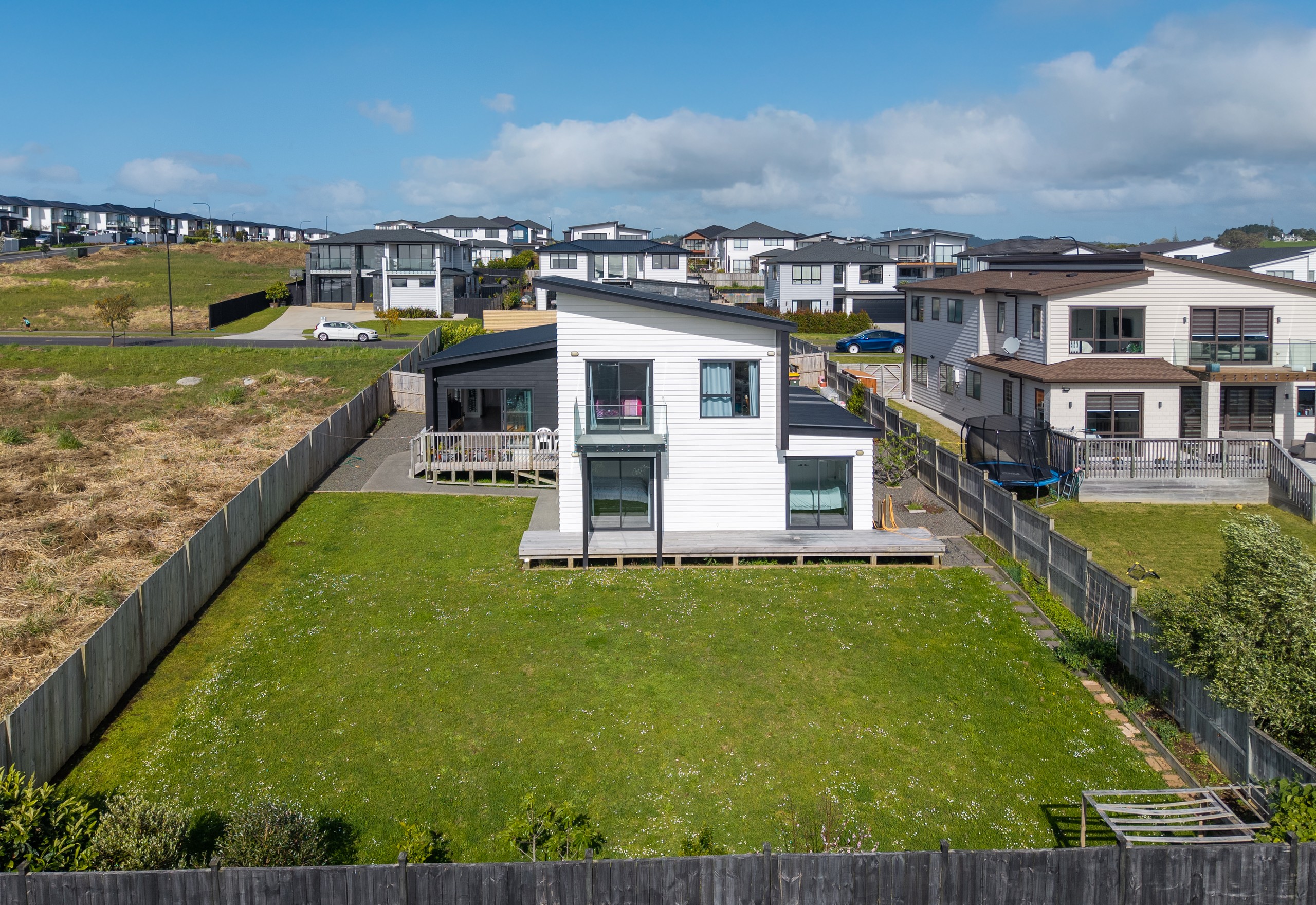 11 Whawhaki Road, Beachlands, Manukau City