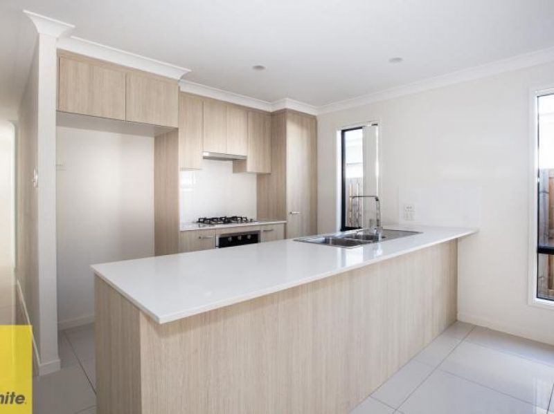 5 Cobb Crescent, Pimpama, QLD 4209