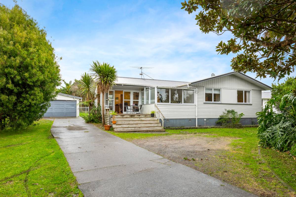 11a Lucinda Place, Glen Eden, Waitakere City Real Estate Ray White