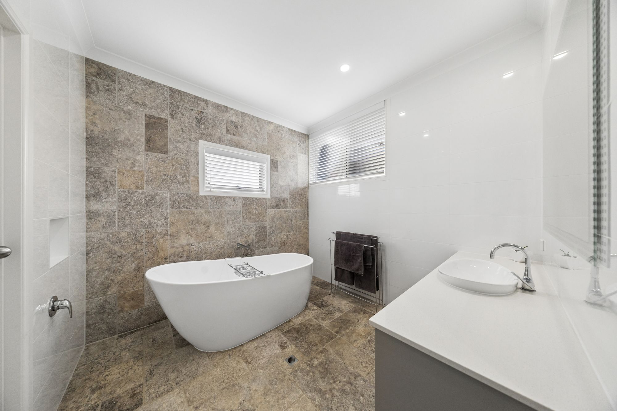 32 Sidney Lane — photo 11 of 30