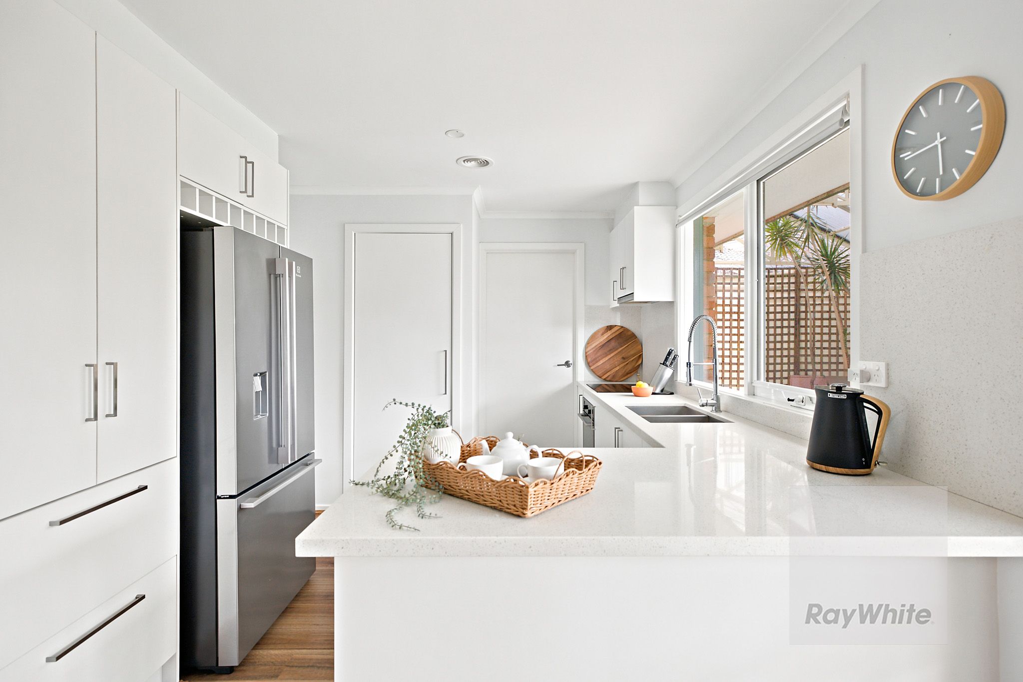 10 Dorrington Court — photo 5 of 15