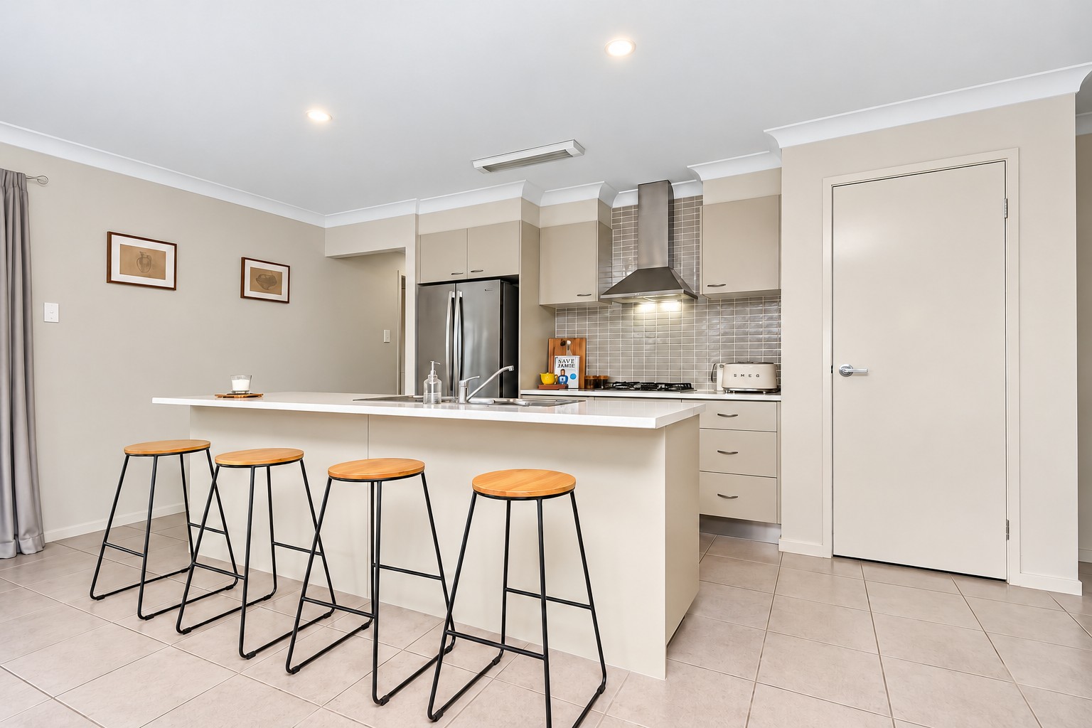 6 Shimao Crescent, North Lakes, QLD 4509