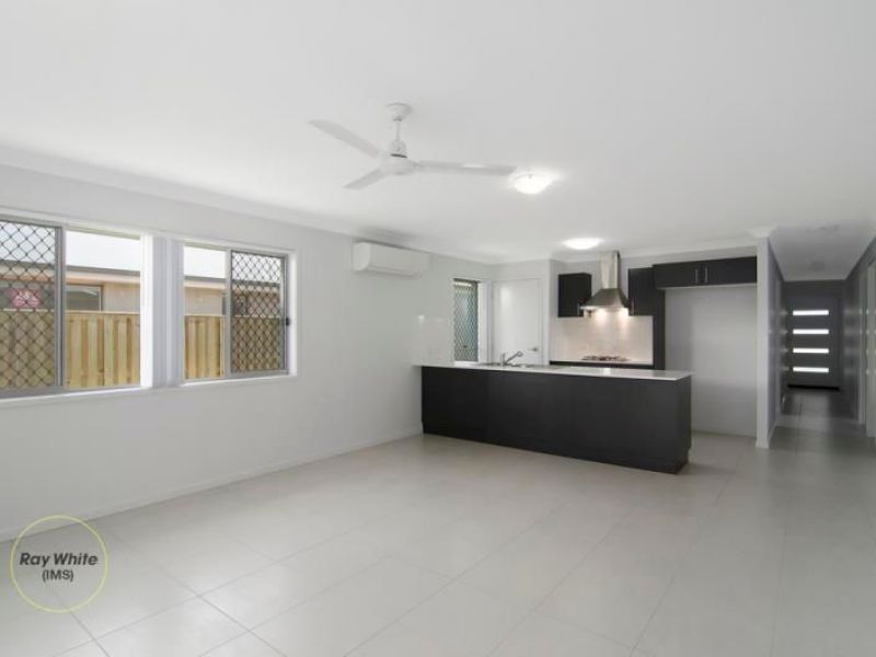 12 McPherson Crescent, Coomera, QLD 4209