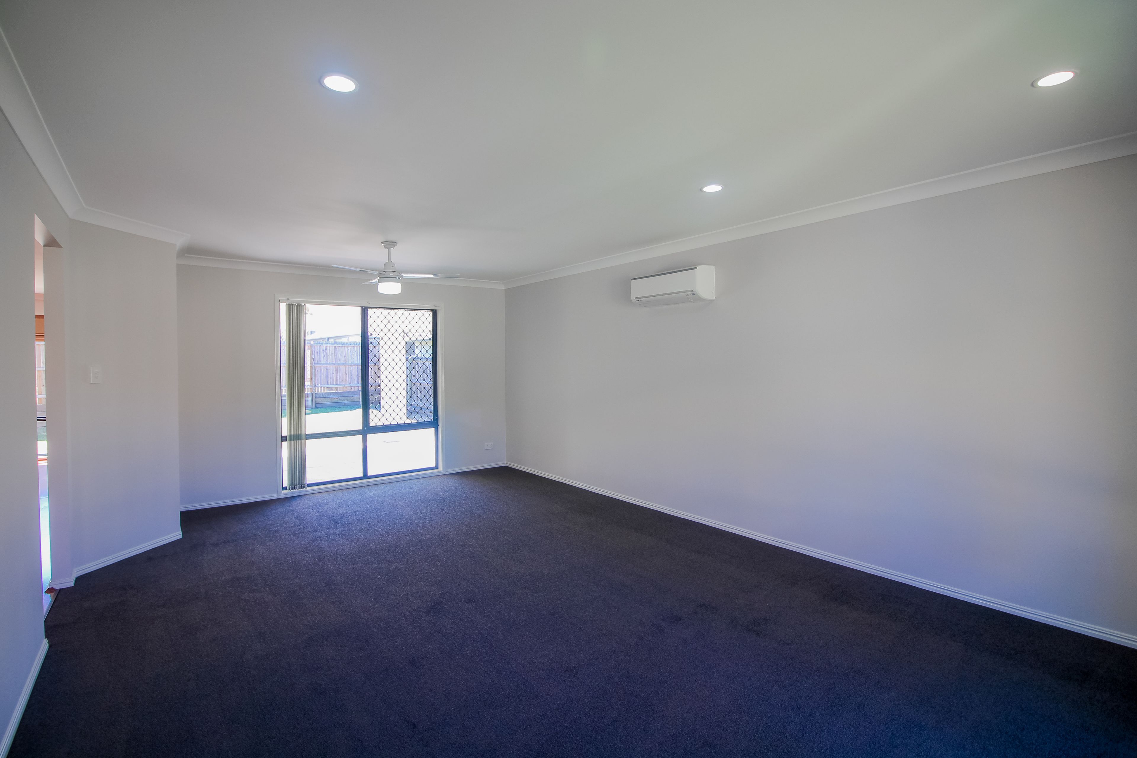 14 Den Otter Drive, Bellbird Park, QLD 4300