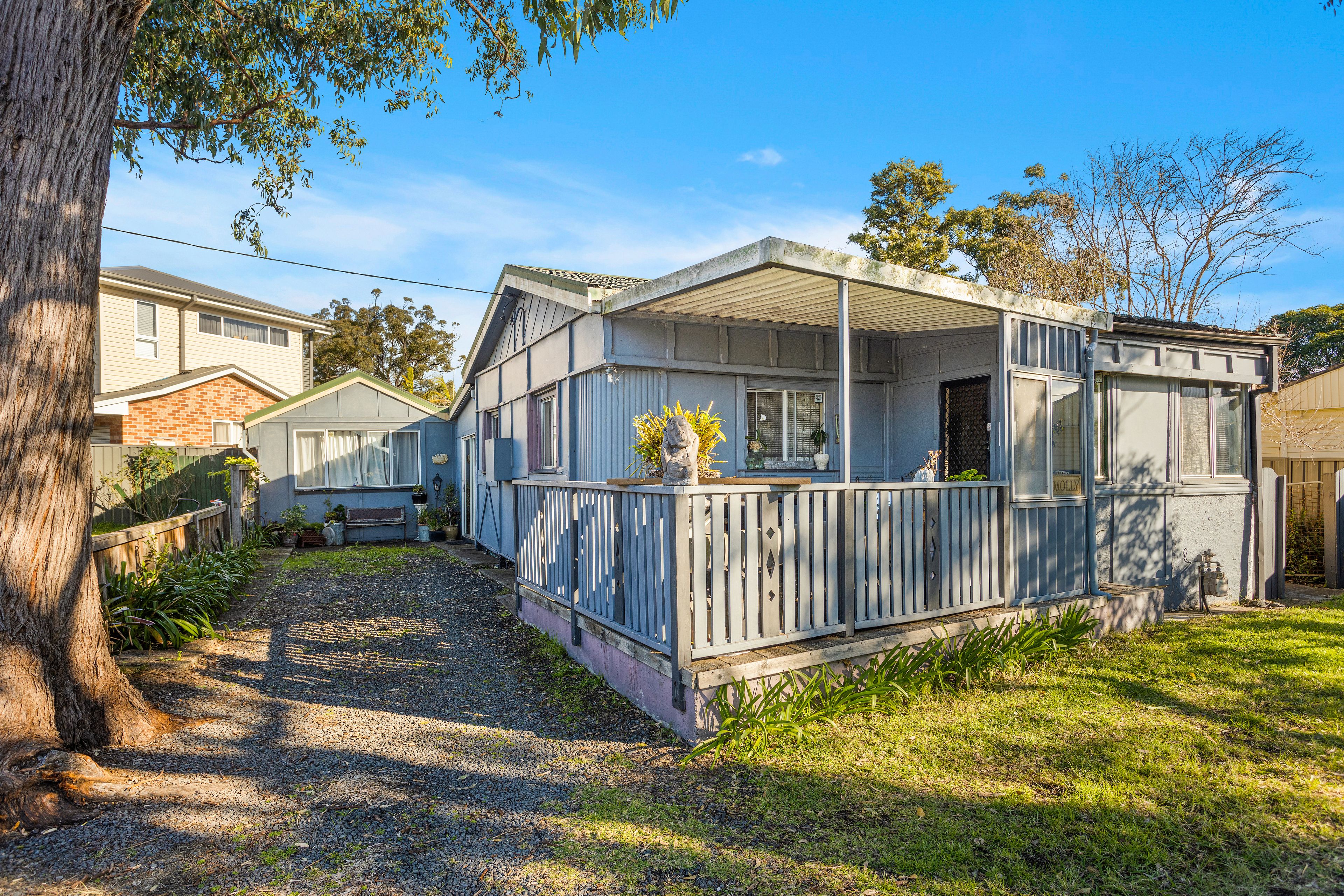 2 Forrest Street, Oak Flats, NSW 2529