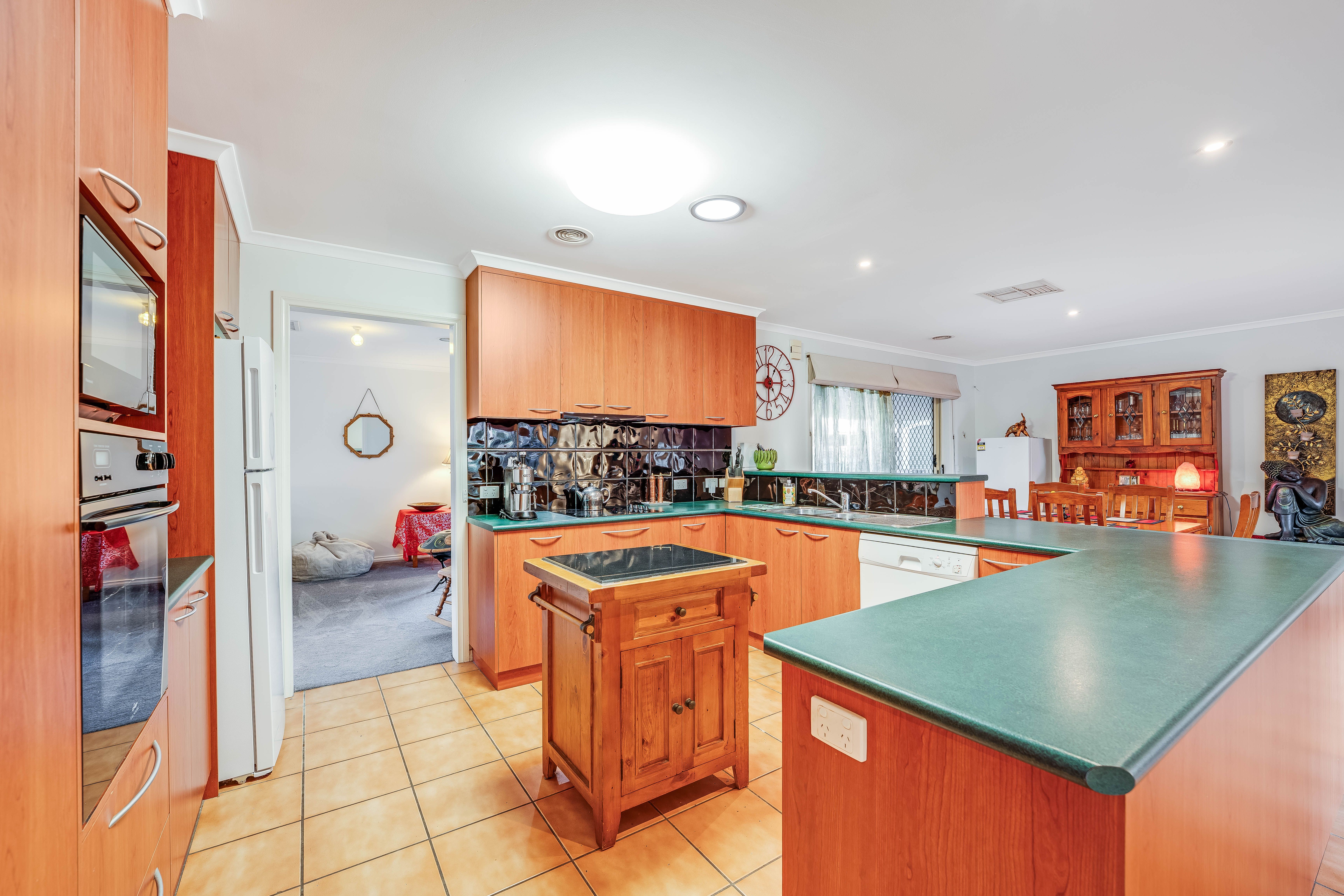 663 Pearsall Street — photo 12 of 30