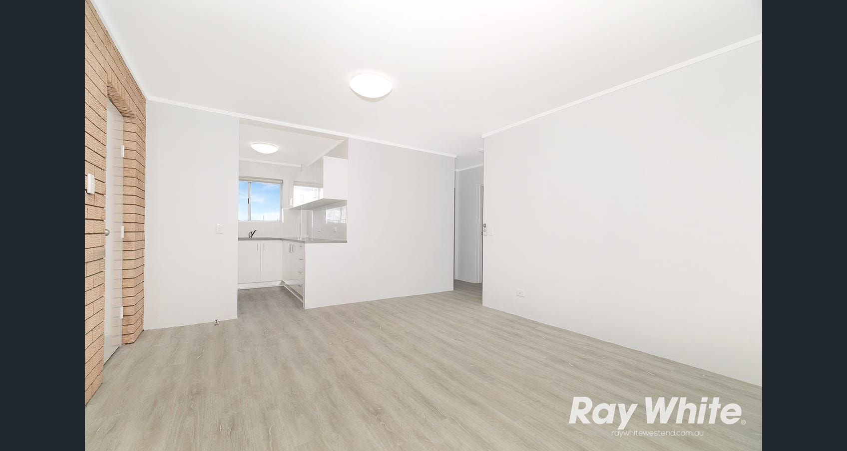 2/24 Chatsworth Road, Greenslopes, QLD 4120