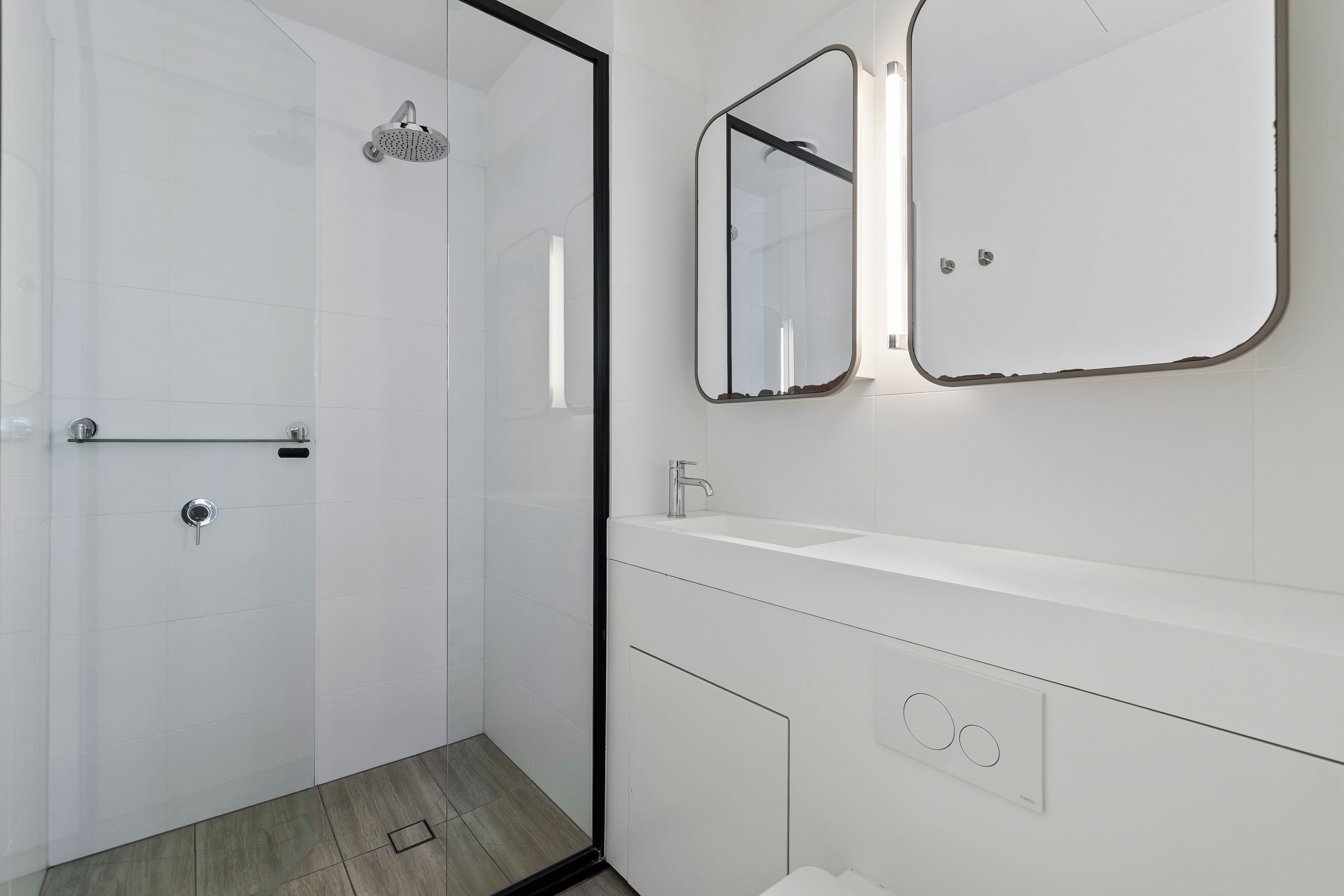 5705/462 Elizabeth Street — photo 10 of 16