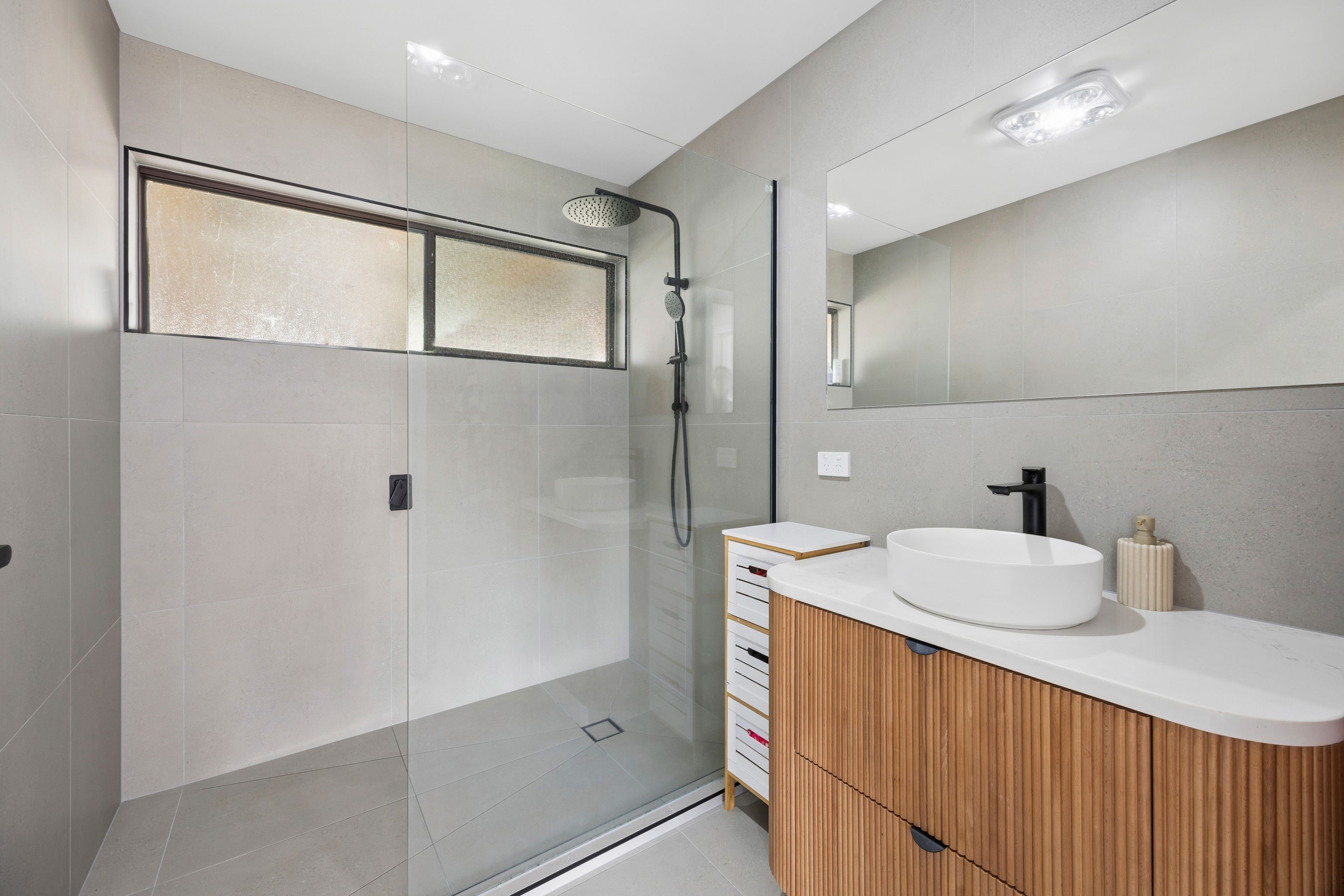 21 Mitchell Street — photo 9 of 12