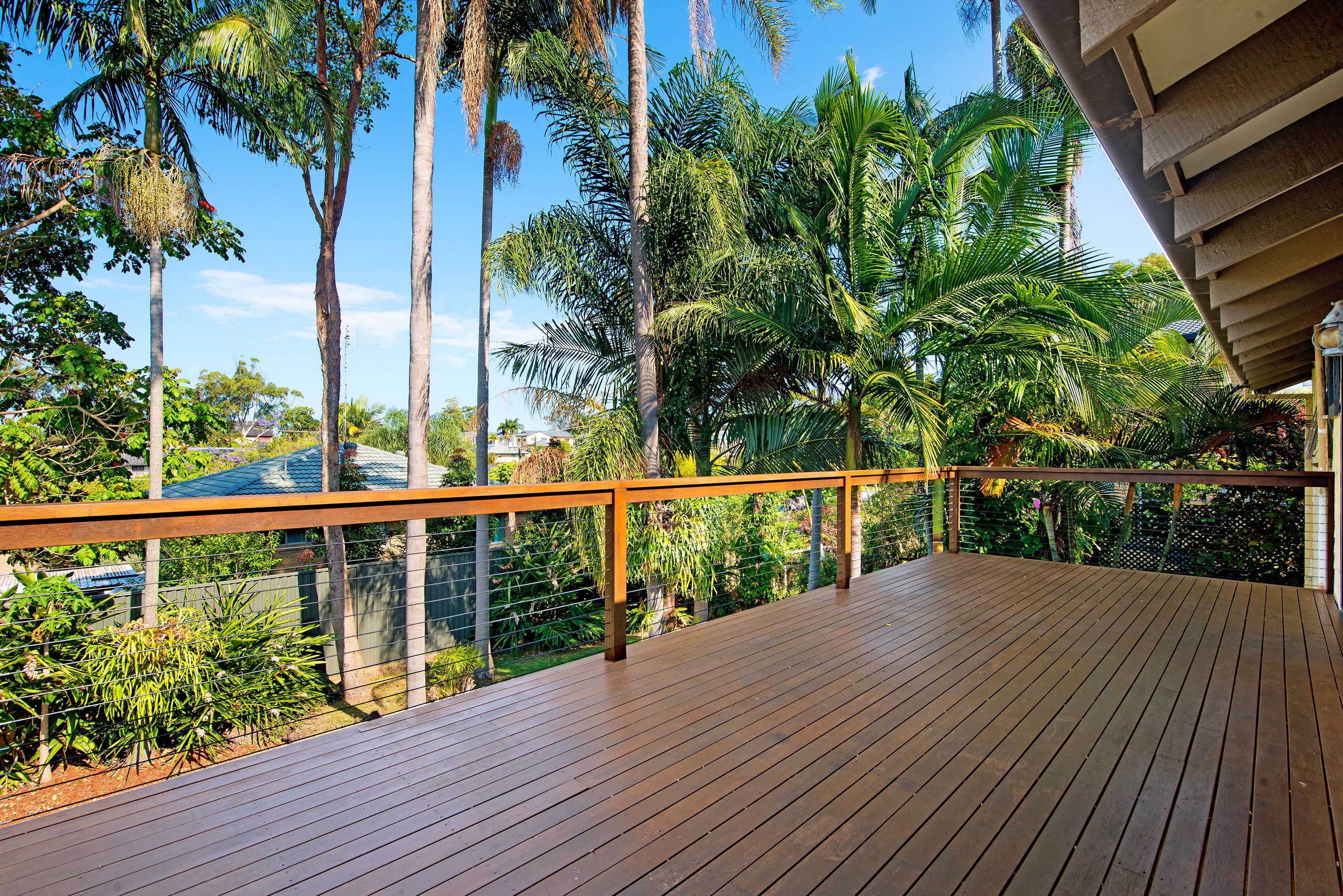 3 Hillview Parade, Ashmore, QLD 4214
