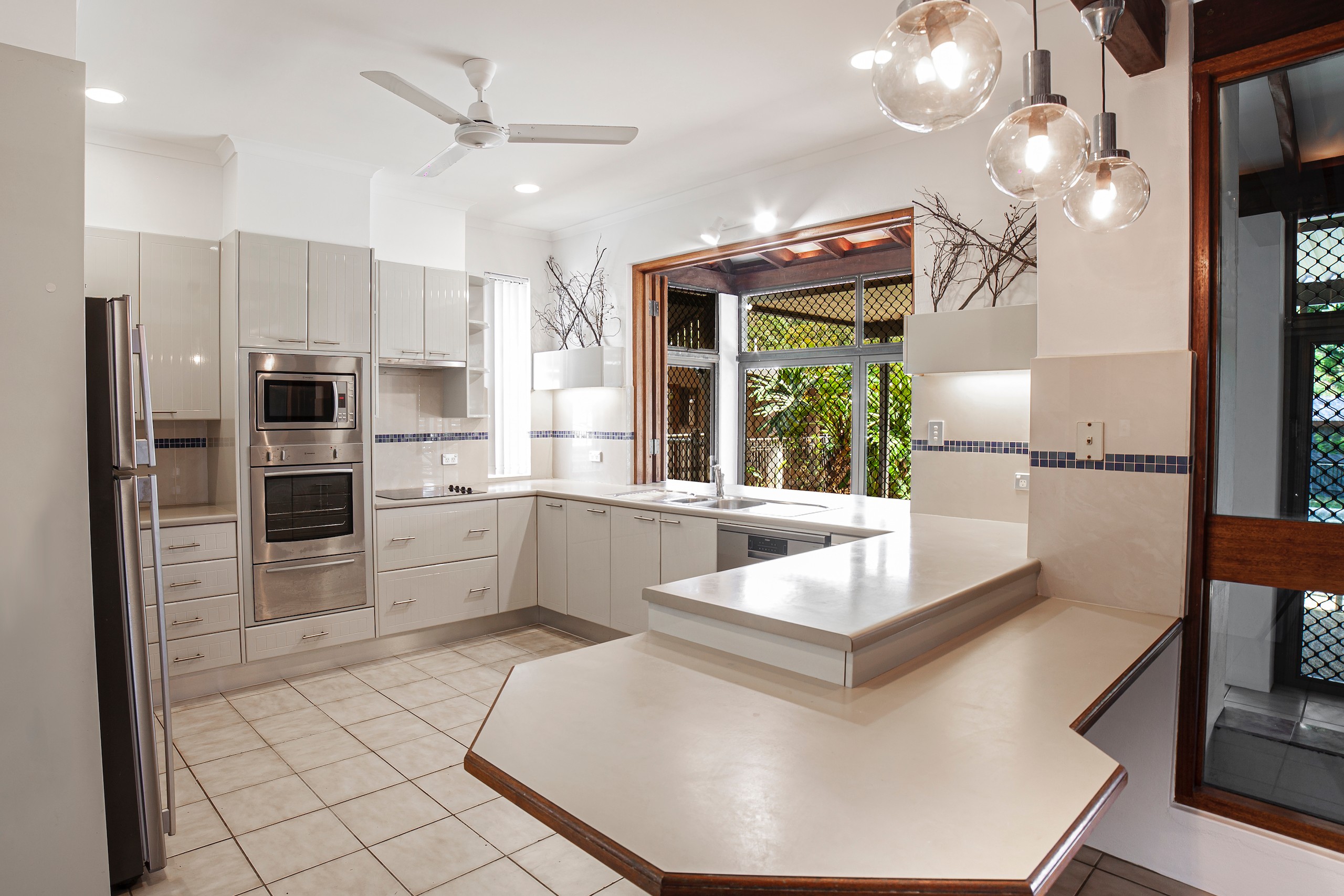 16 Cameron Close, Smithfield, QLD 4878