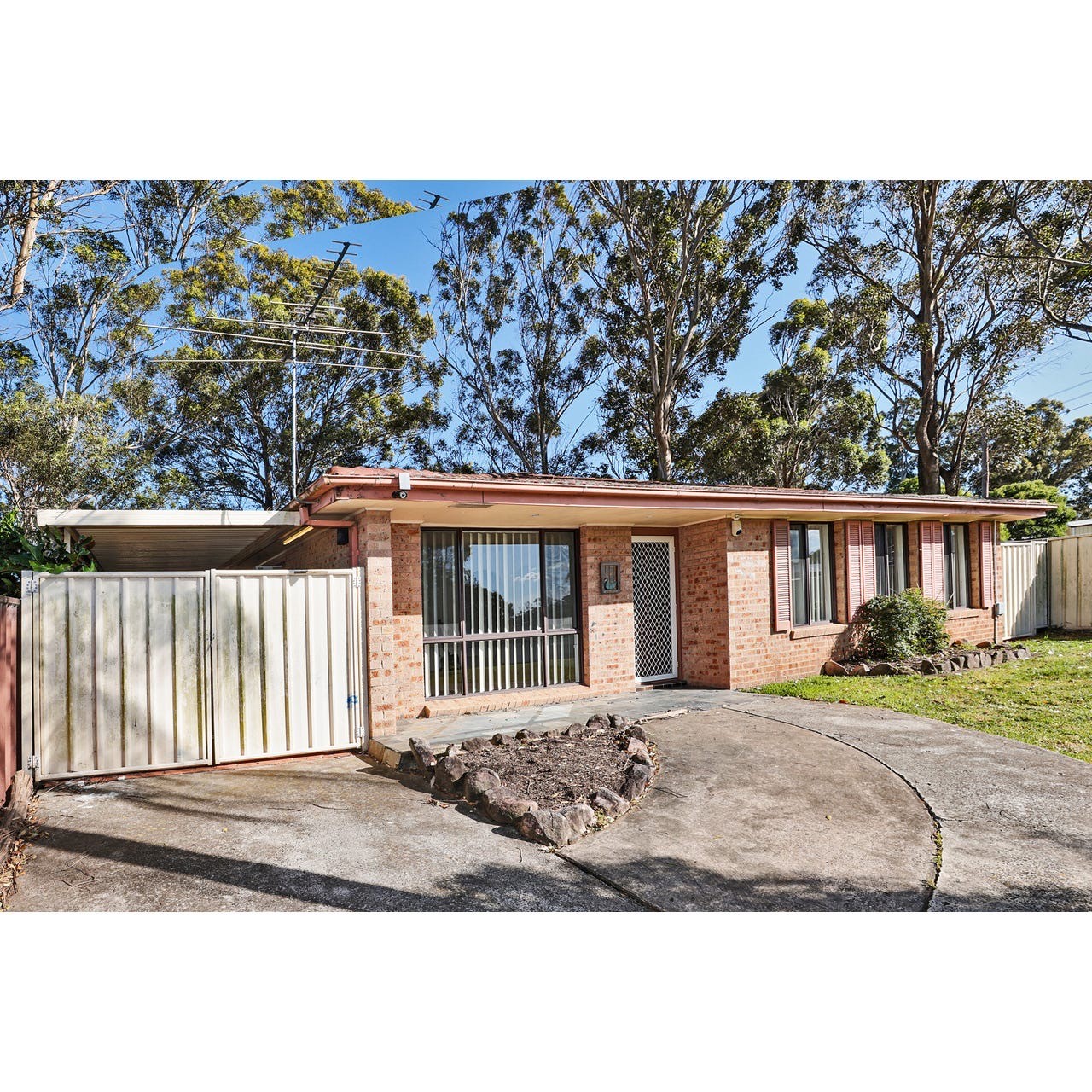 2 Pensax Road, Cranebrook, NSW 2749
