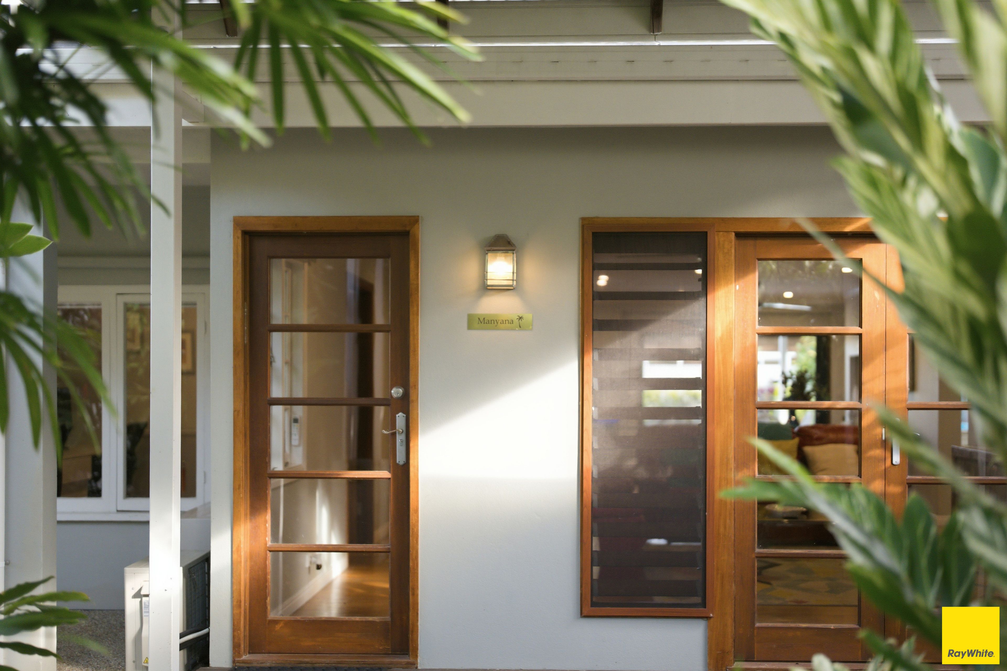 25 Endeavour Road — photo 4 of 30