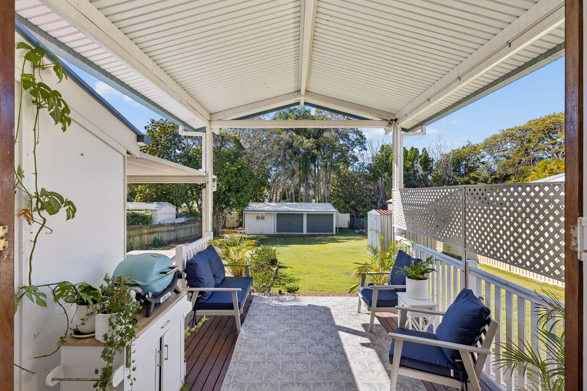 100 Thomas Street — photo from Ray White RP Group
