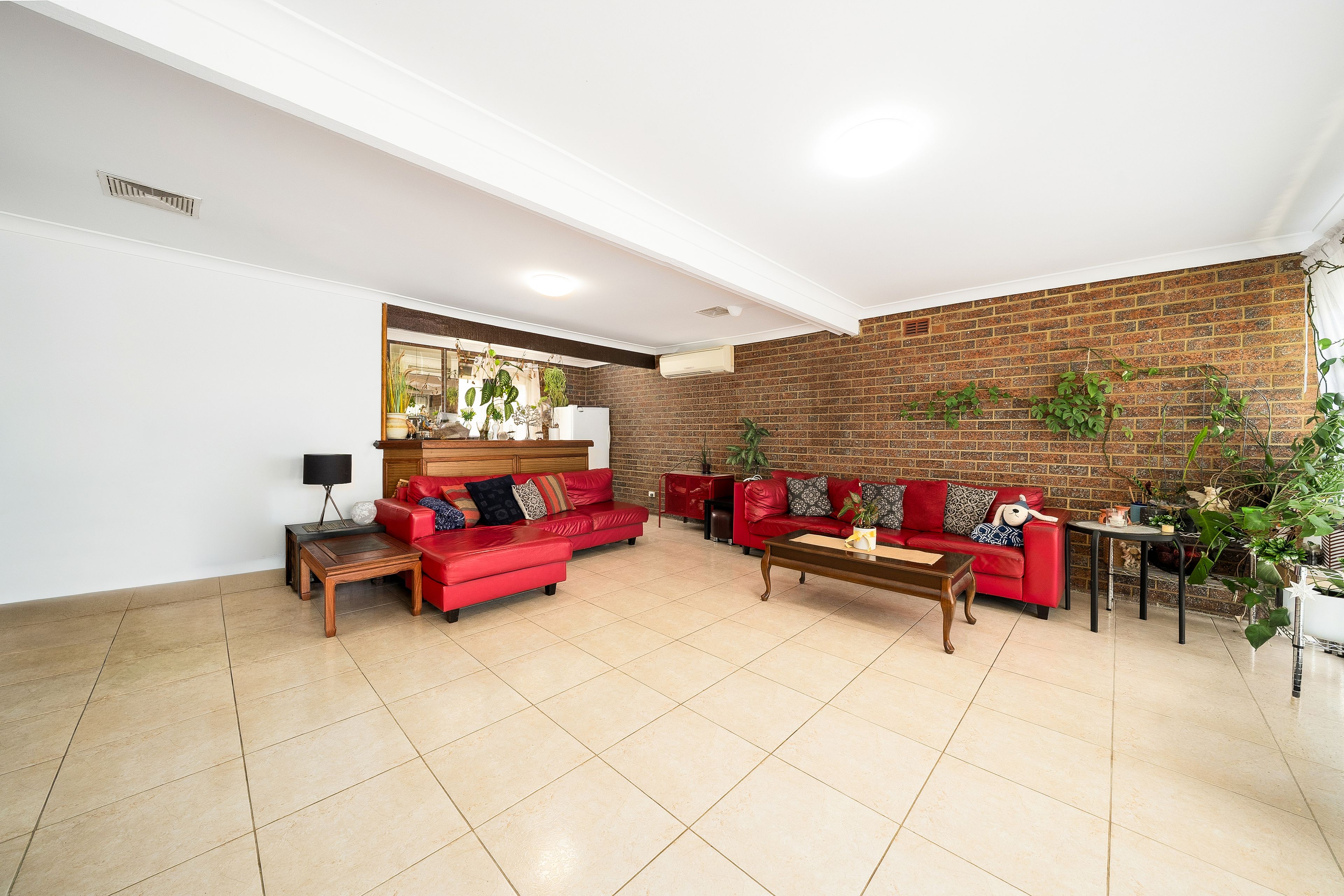 2 Lyell Street, Bossley Park, NSW 2176