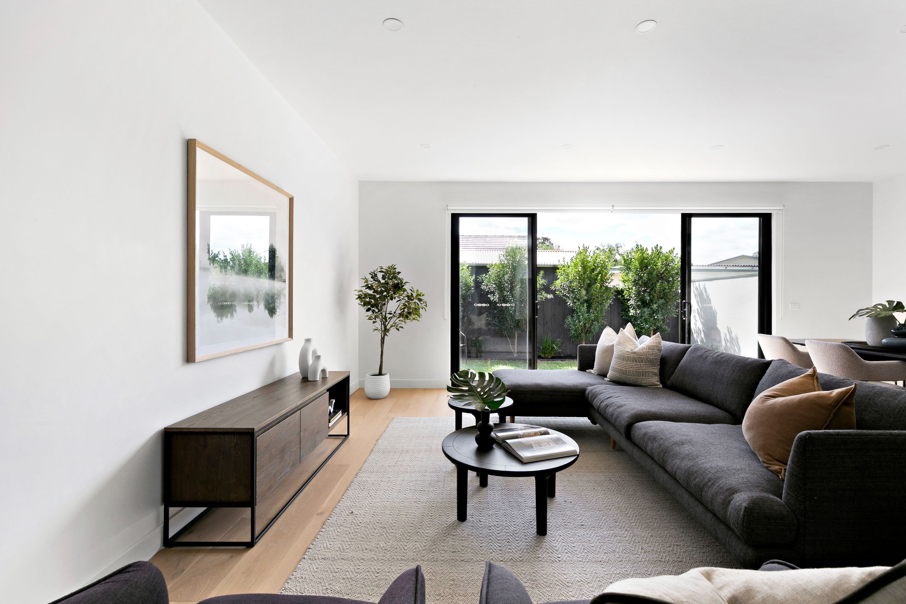 8A Victoria Street, Oak Park, VIC 3046