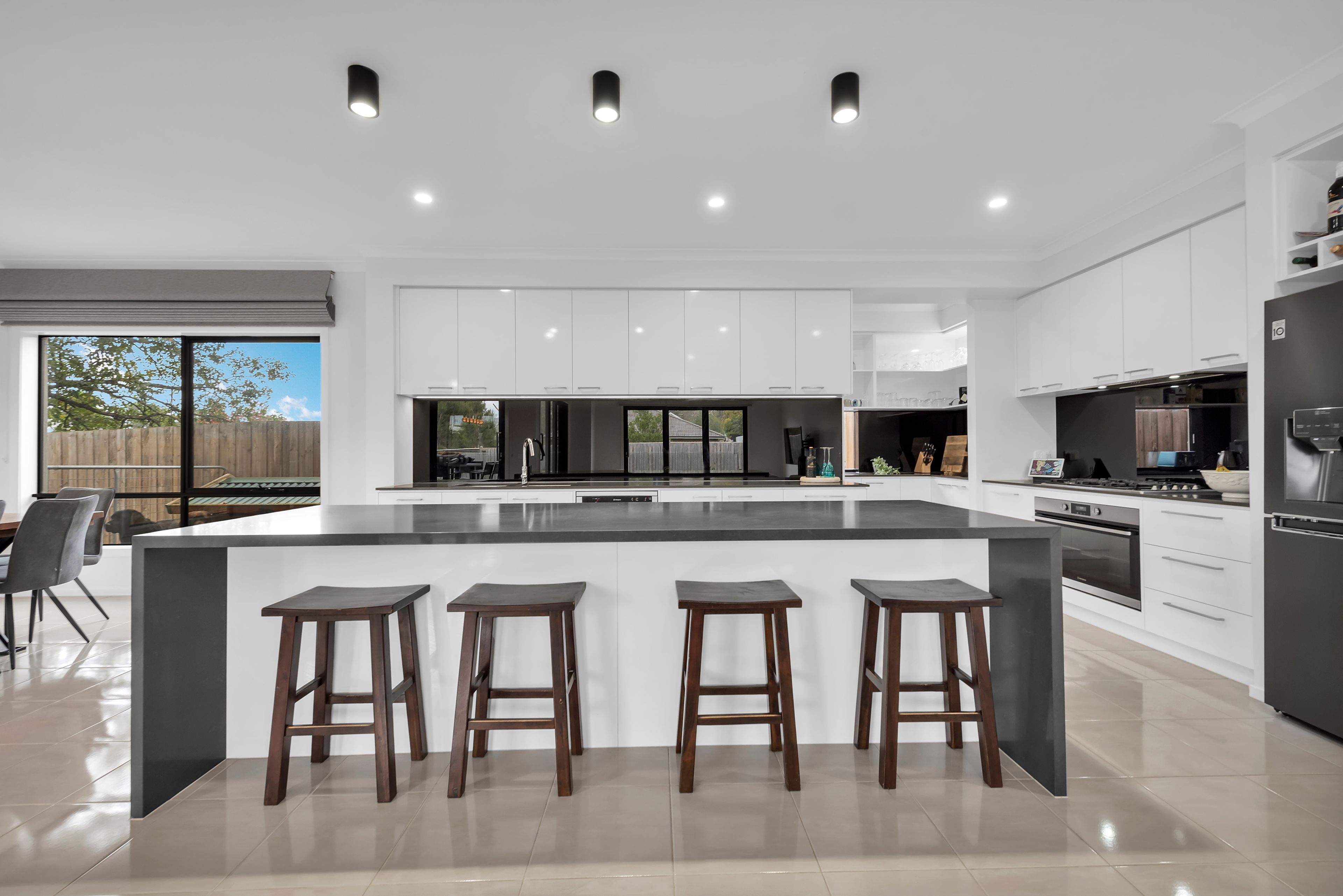 1 Water Lily Road, Bunyip, VIC 3815