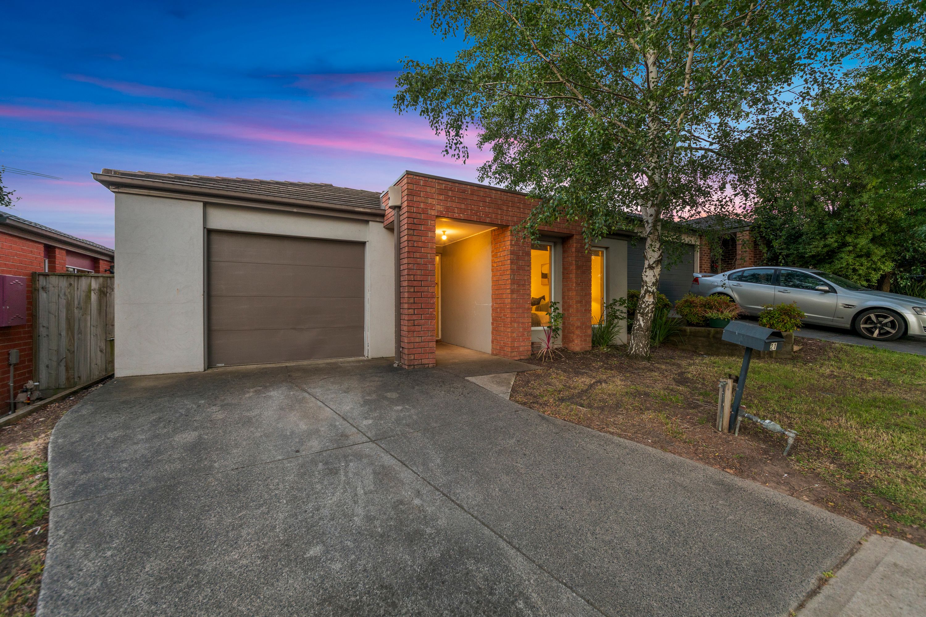 21 Kimberley Grove, Pakenham, VIC 3810