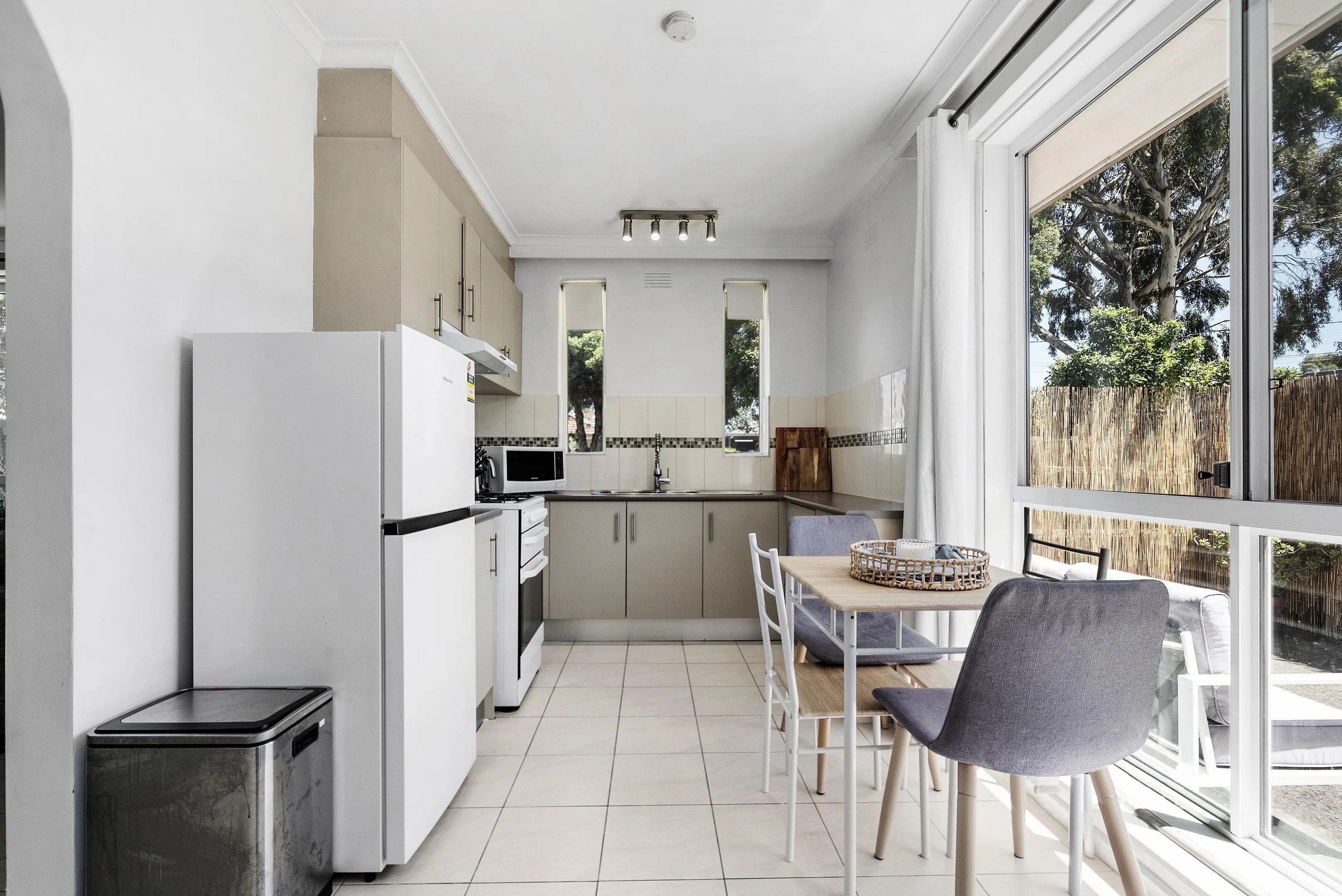 1/4 Hyde Street, Hadfield, VIC 3046