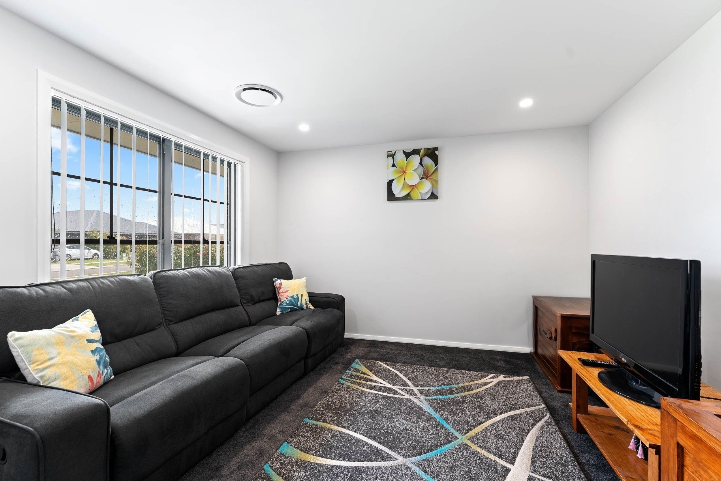 14 Roebuck Street — photo 7 of 18