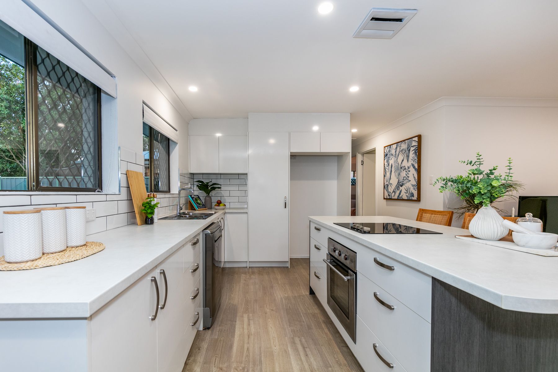 26 Aquarius Drive, Kingston, QLD 4114