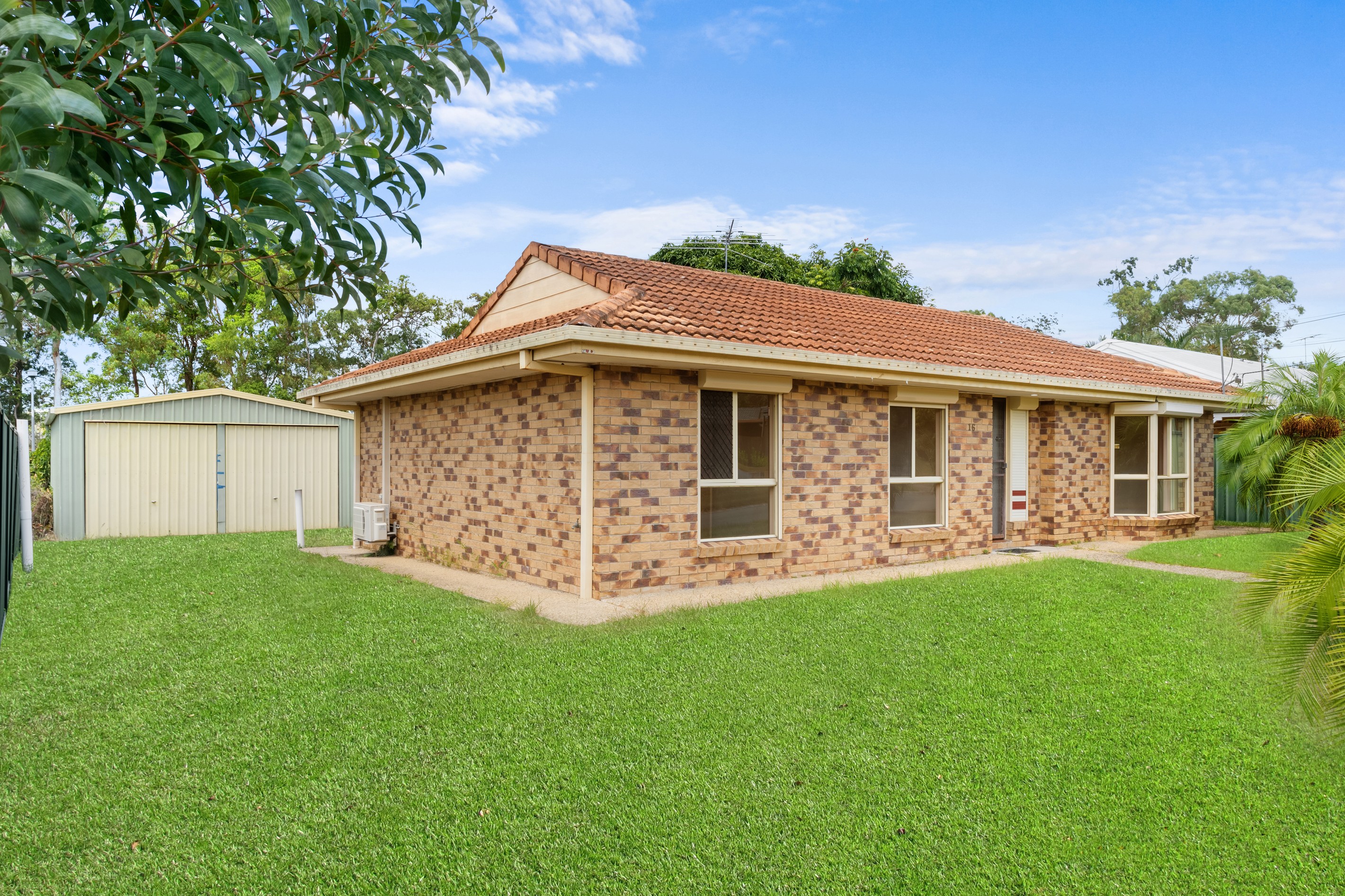16 Awoonga Street, Marsden, QLD 4132