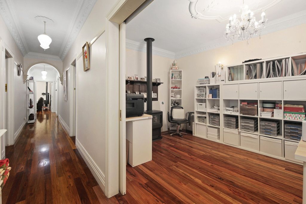 9 Gratwick Street — photo 3 of 18