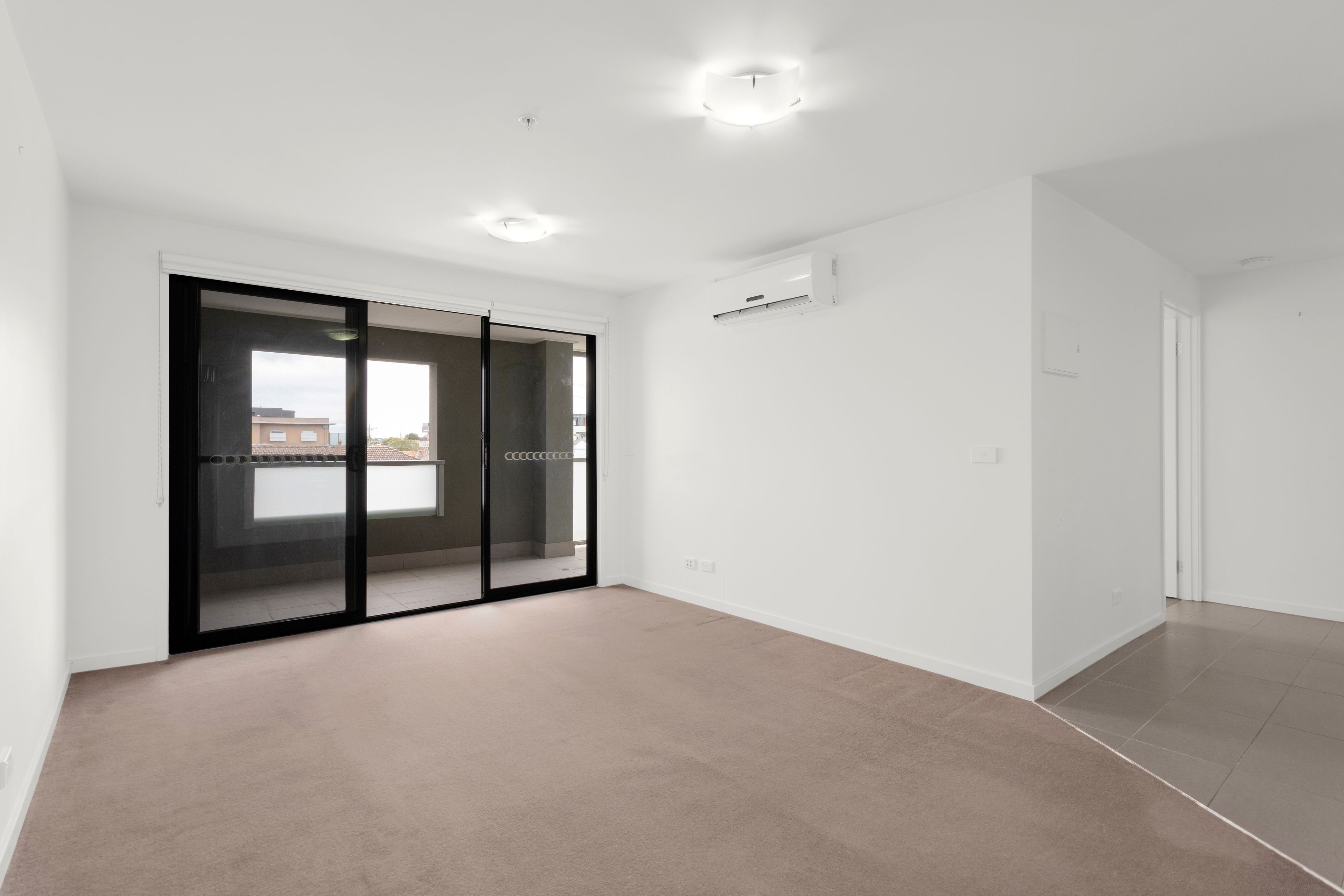 16/17 Shepparson Avenue, Carnegie, VIC 3163